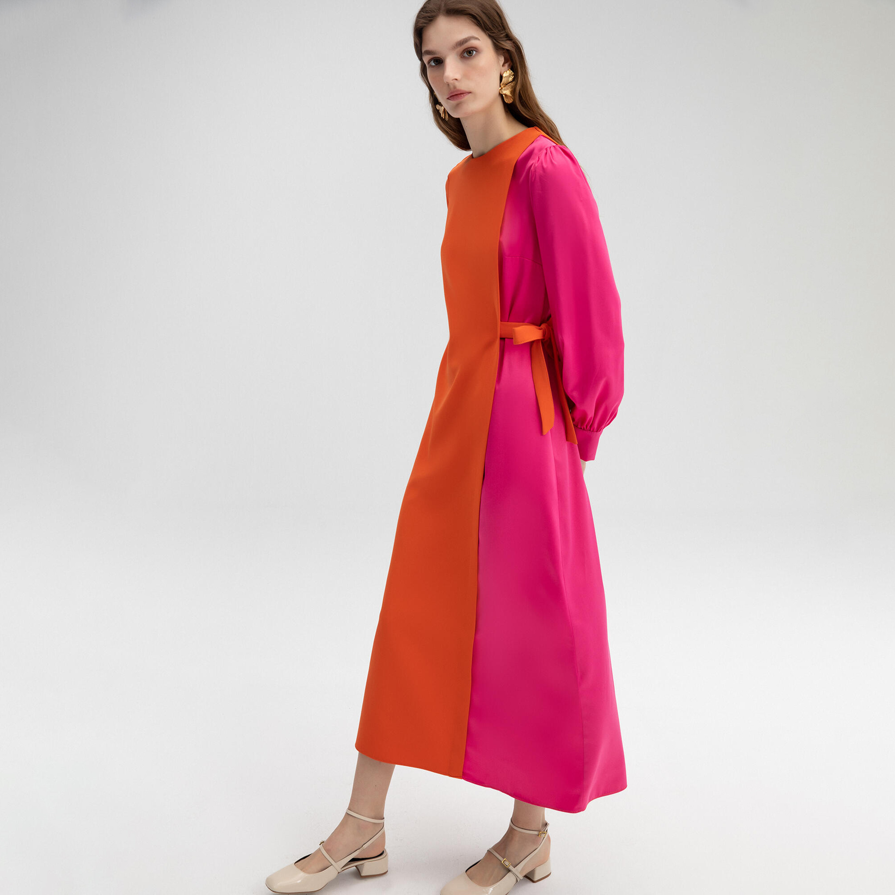 فستان ماكسي برقبة دائرية مع ملفوف ذو كلر بلوكد من توش بريف-women-clothing-dresses-image-2