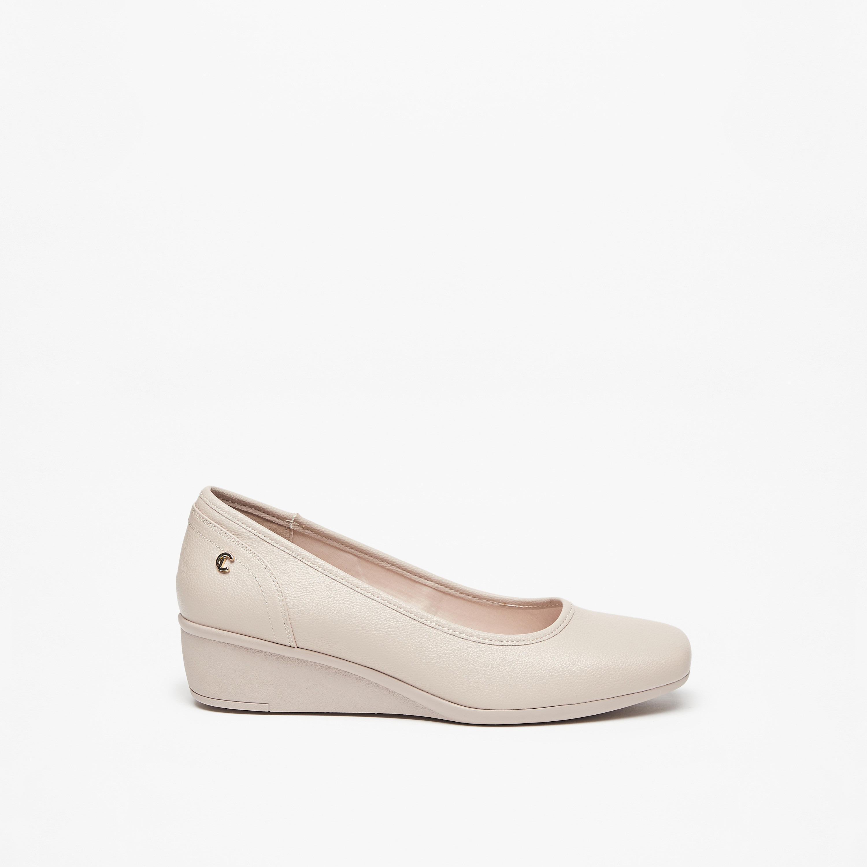 حذاء سادة سهل الارتداء بكعب ويدج من لو كونفورت-women-shoes-heels-image-3