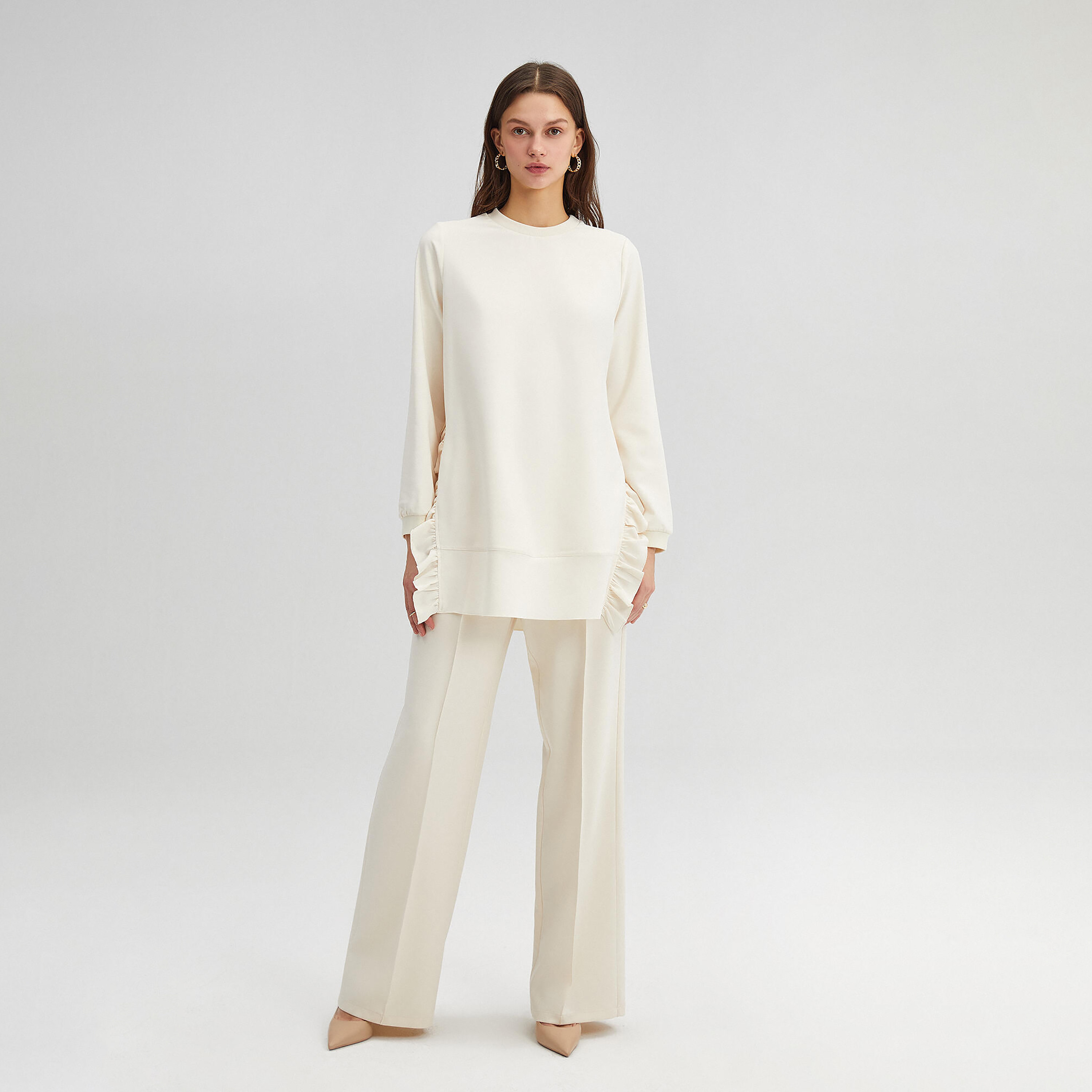 Touche Prive Plain Crew Neck Long Sleeves Tunic-women-clothing-shirtsandblouses-blouses-image-2
