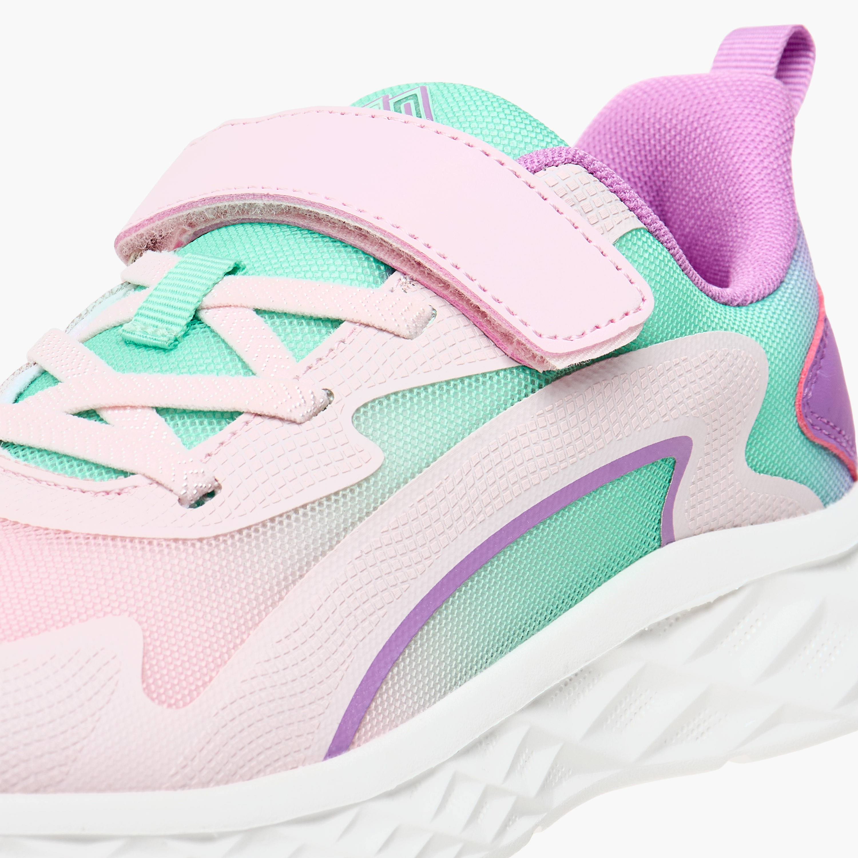 حذاء بقوالب ملونة وشريط إغلاق لاصق من إل بي إل من شو إكسبريس-girls-shoes-sneakers-image-9