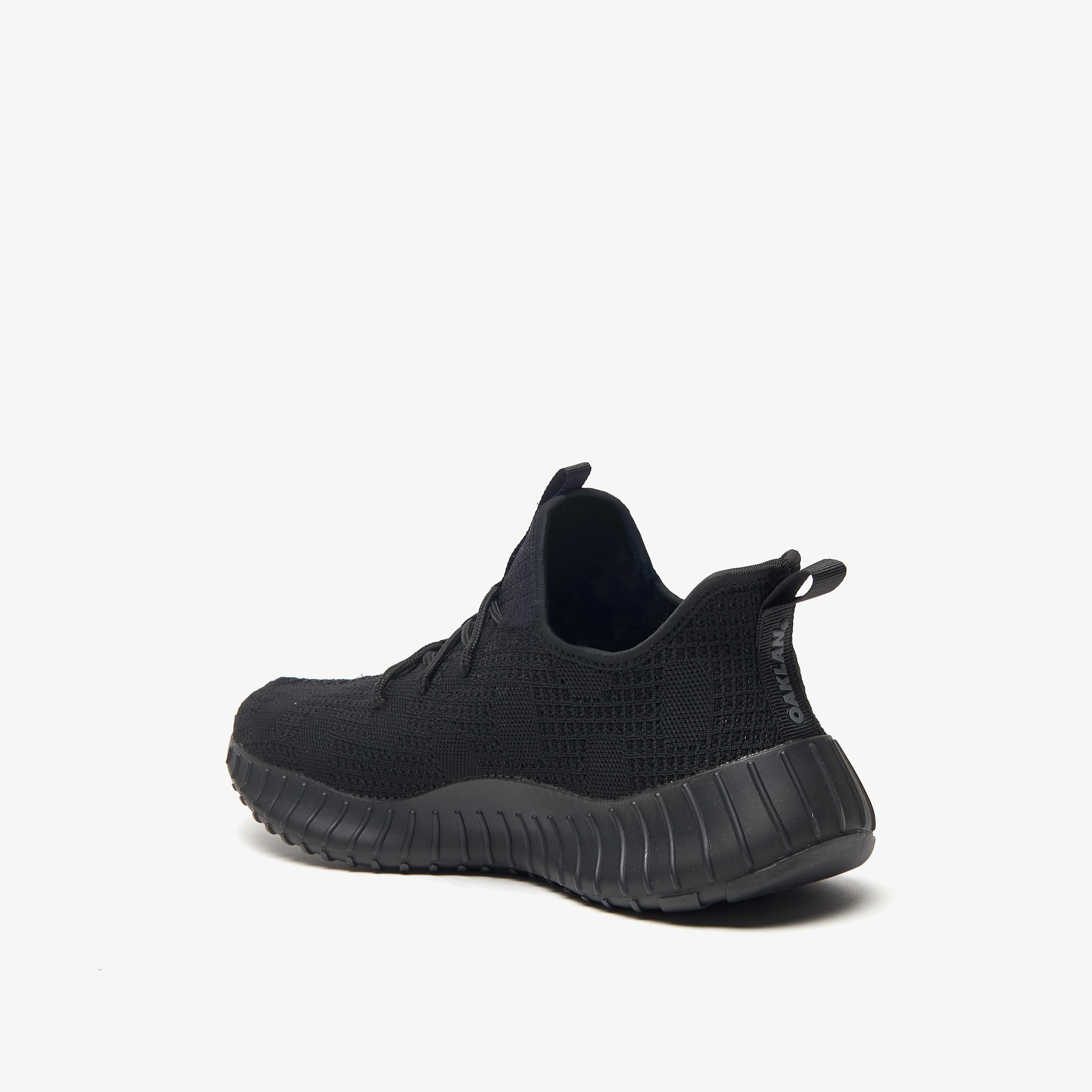 حذاء رياضي بارز الملمس برباط إغلاق من أوكلان من شو إكسبريس-sports-men-shoes-image-3
