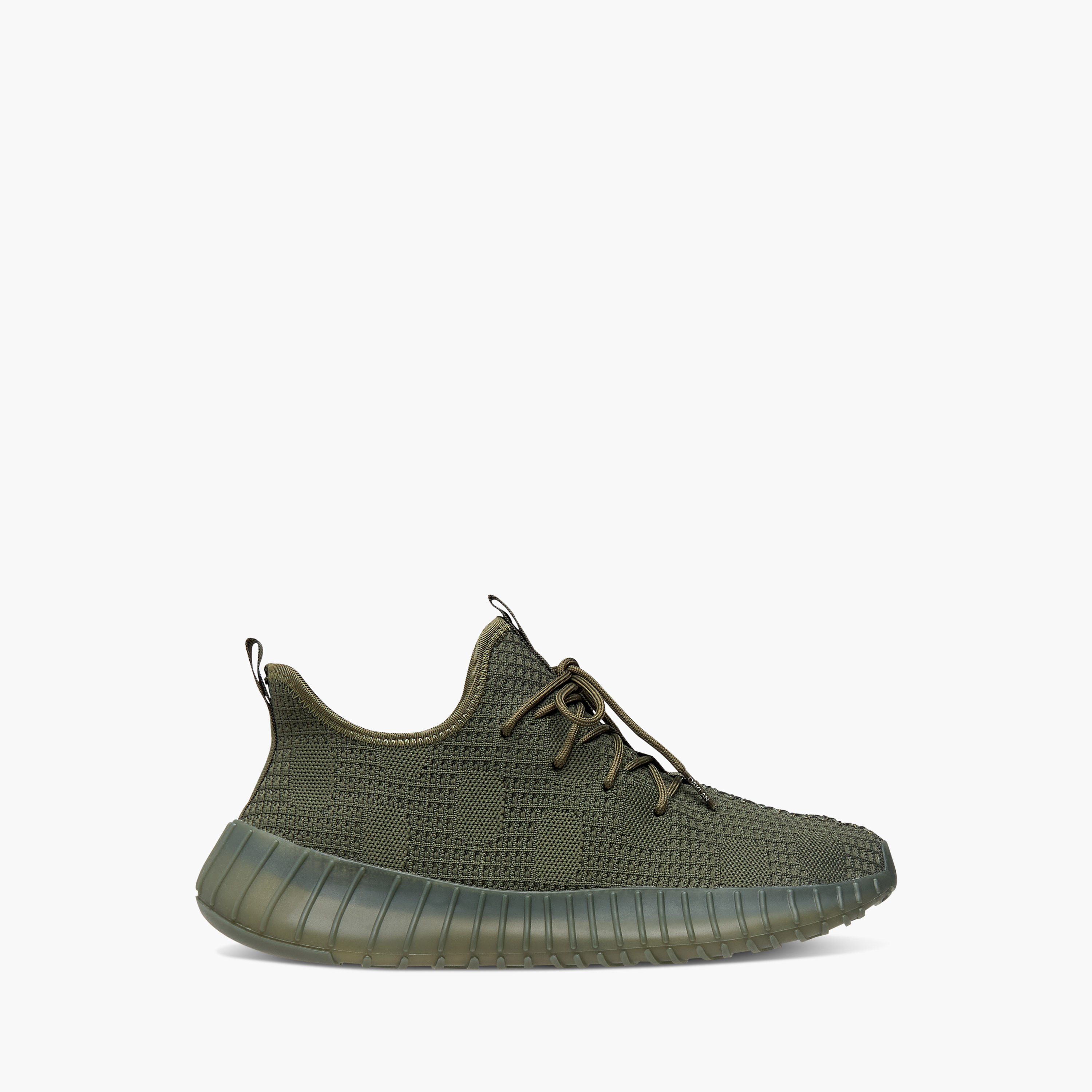 حذاء بارز الملمس برباط إغلاق من أوكلان من شو إكسبريس-sports-men-shoes-image-8