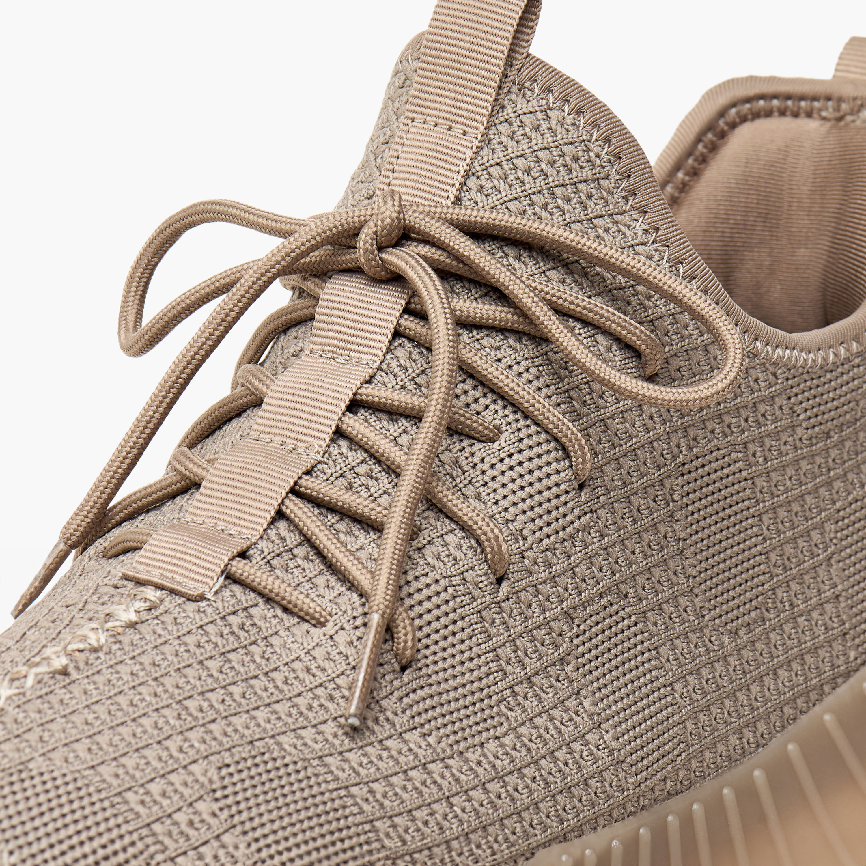 حذاء رياضي بارز الملمس برباط إغلاق من أوكلان من شو إكسبريس-sports-men-shoes-image-9