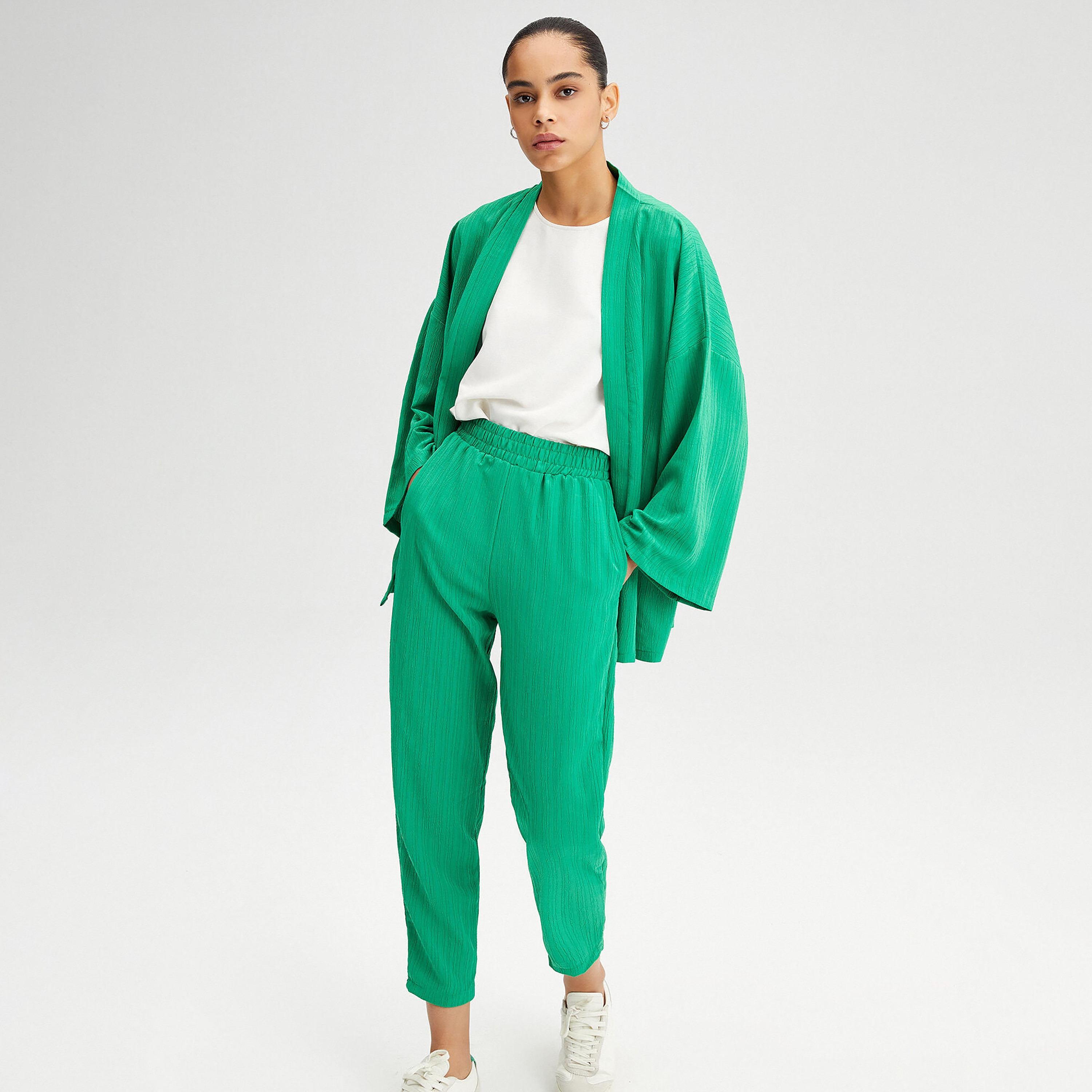 مجموعة كو-أورد بياقة مفتوحة من الأمام وأكمام طويلة ذات مزخرف من توش بريف-women-clothing-jumpsuits-image-2