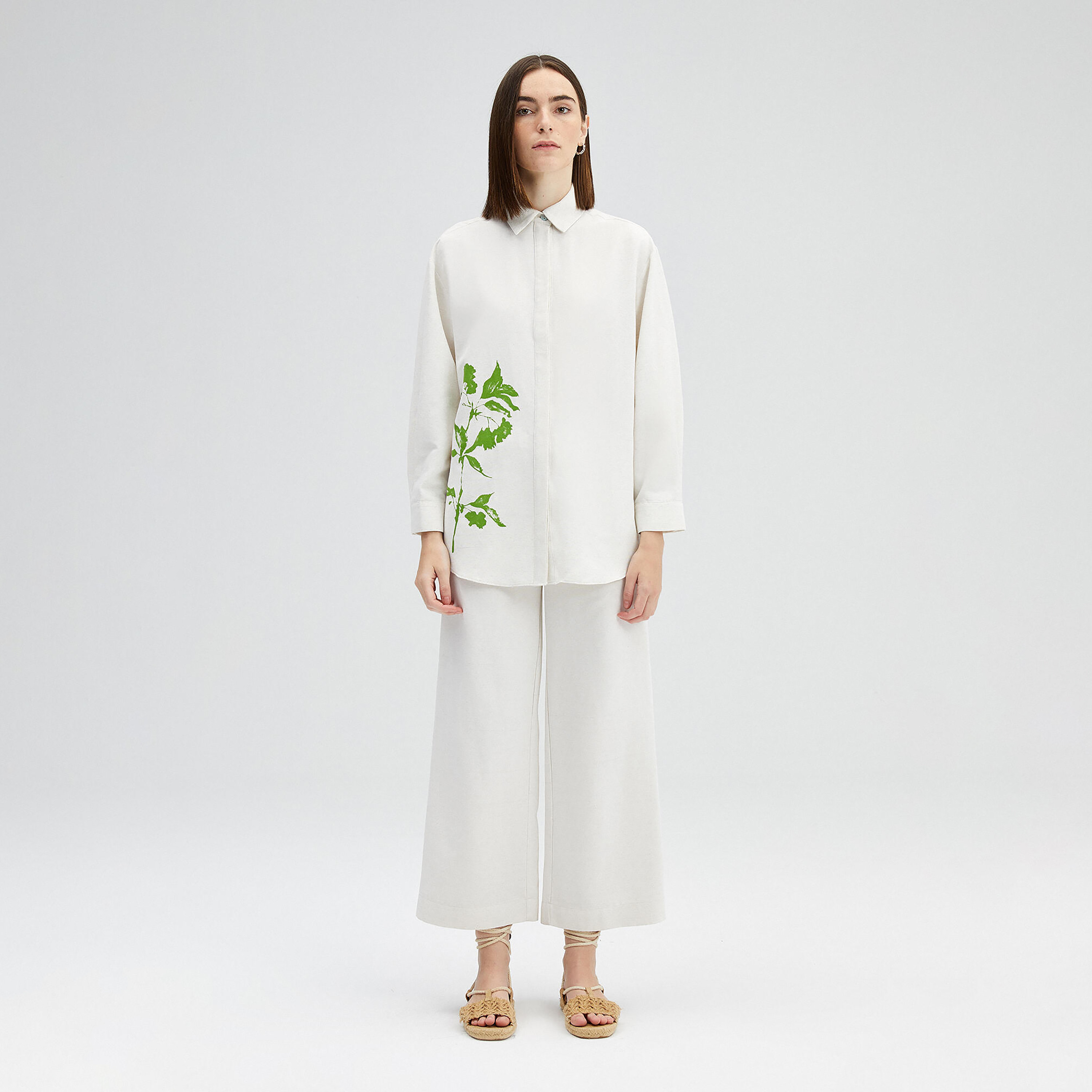 Touche Prive Floral Collared Long Sleeves Shirt-women-clothing-shirtsandblouses-blouses-image-2