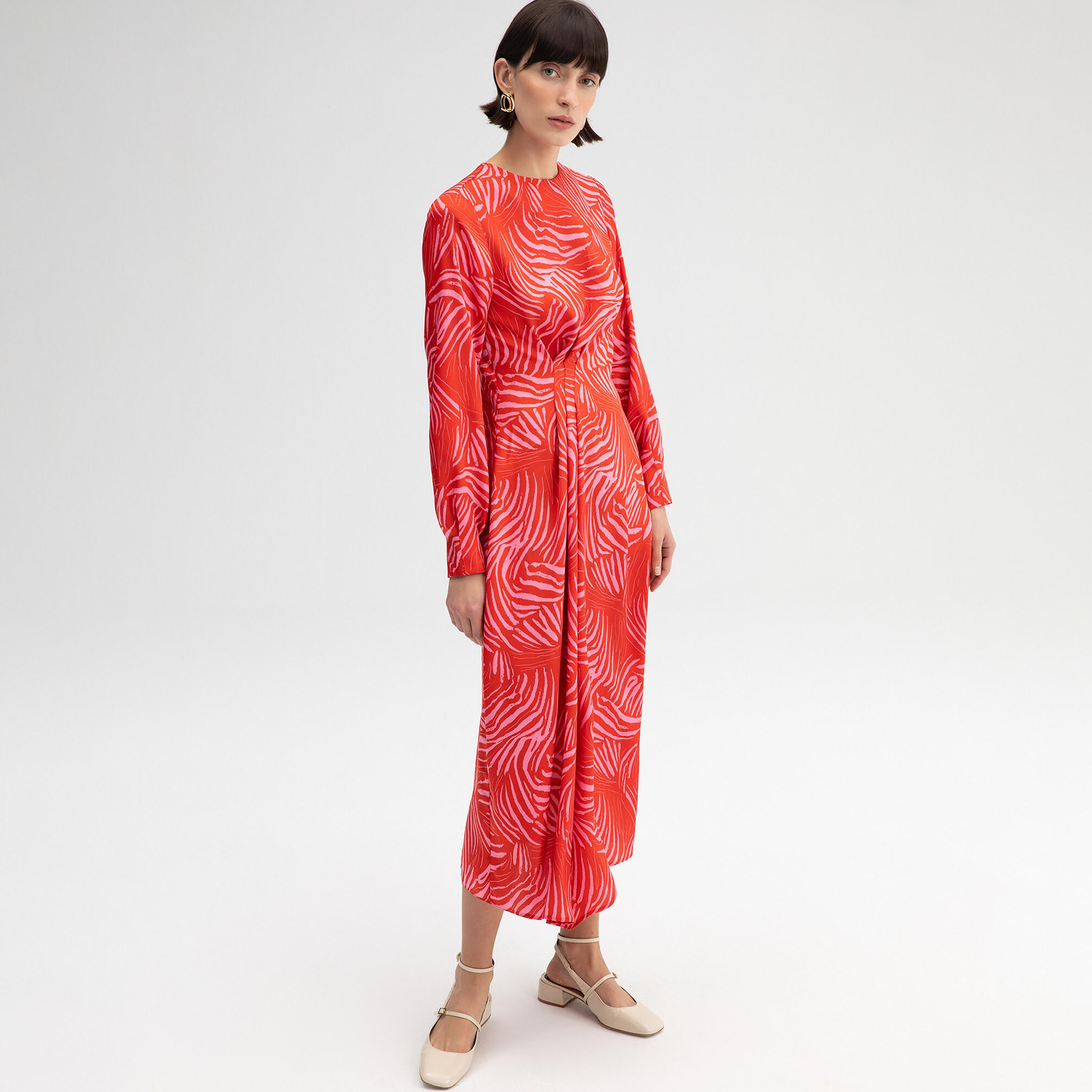 فستان ميدي بطبعات مع رقبة دائرية من توش بريف-women-clothing-dresses-image-1