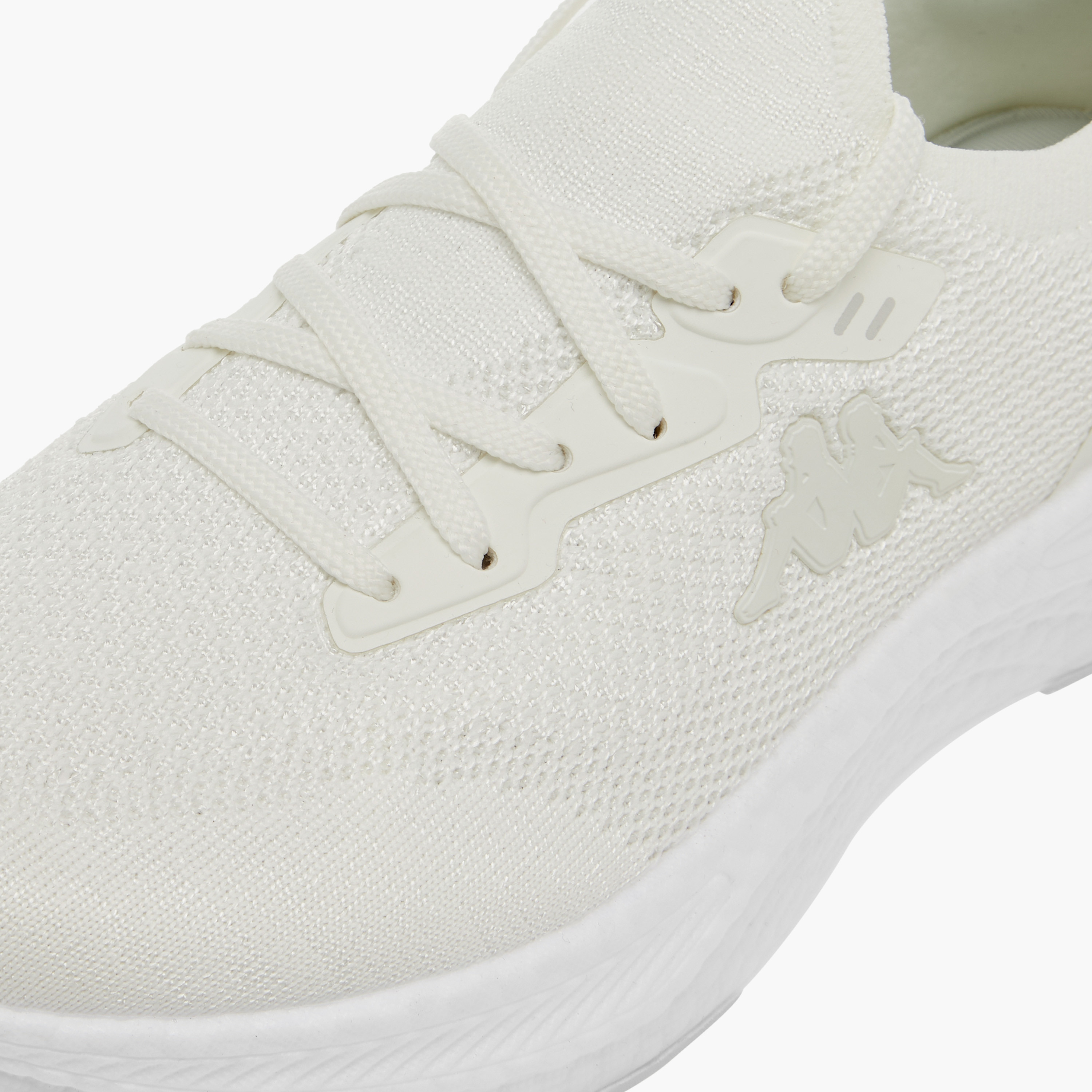 حذاء رياضي برباط وشعار للنساء من كابا-women-shoes-sneakers-image-4