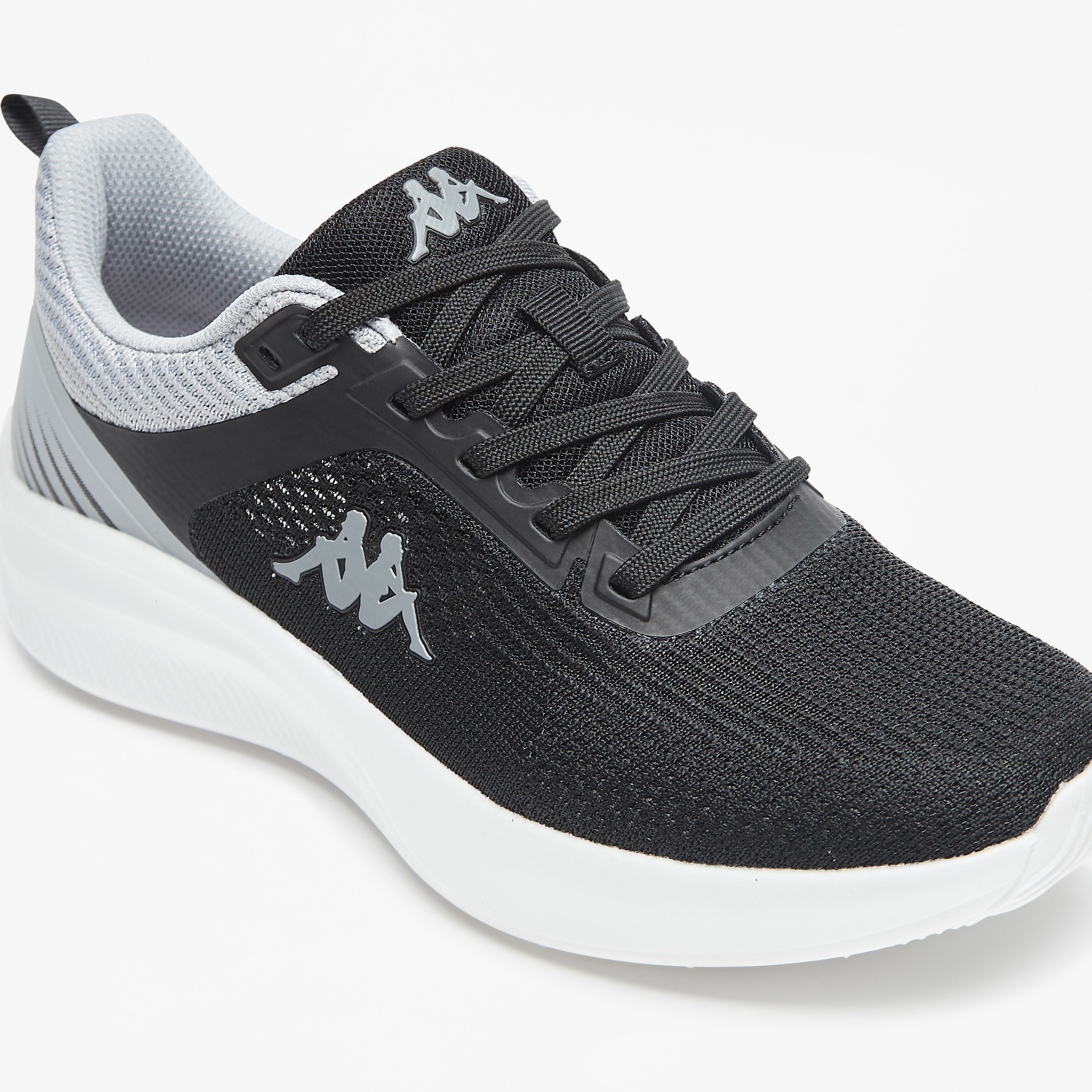 حذاء رياضي بقوالب ملونة ورباط إغلاق للنساء من كابا-sports-women-shoes-image-5