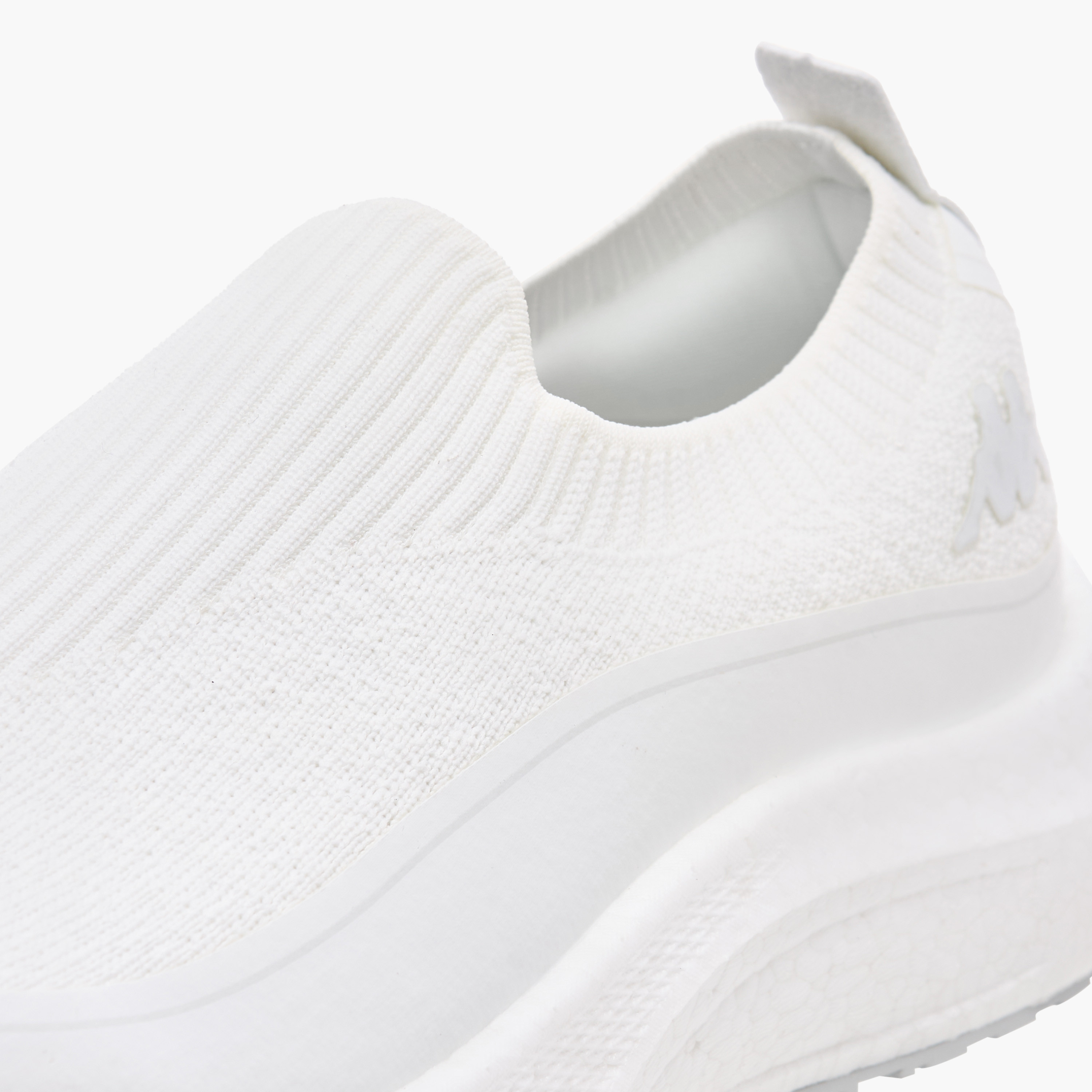 Kappa Men's Textured Slip-On Sports Shoes with Pull Tabs-sports-men-shoes-image-9