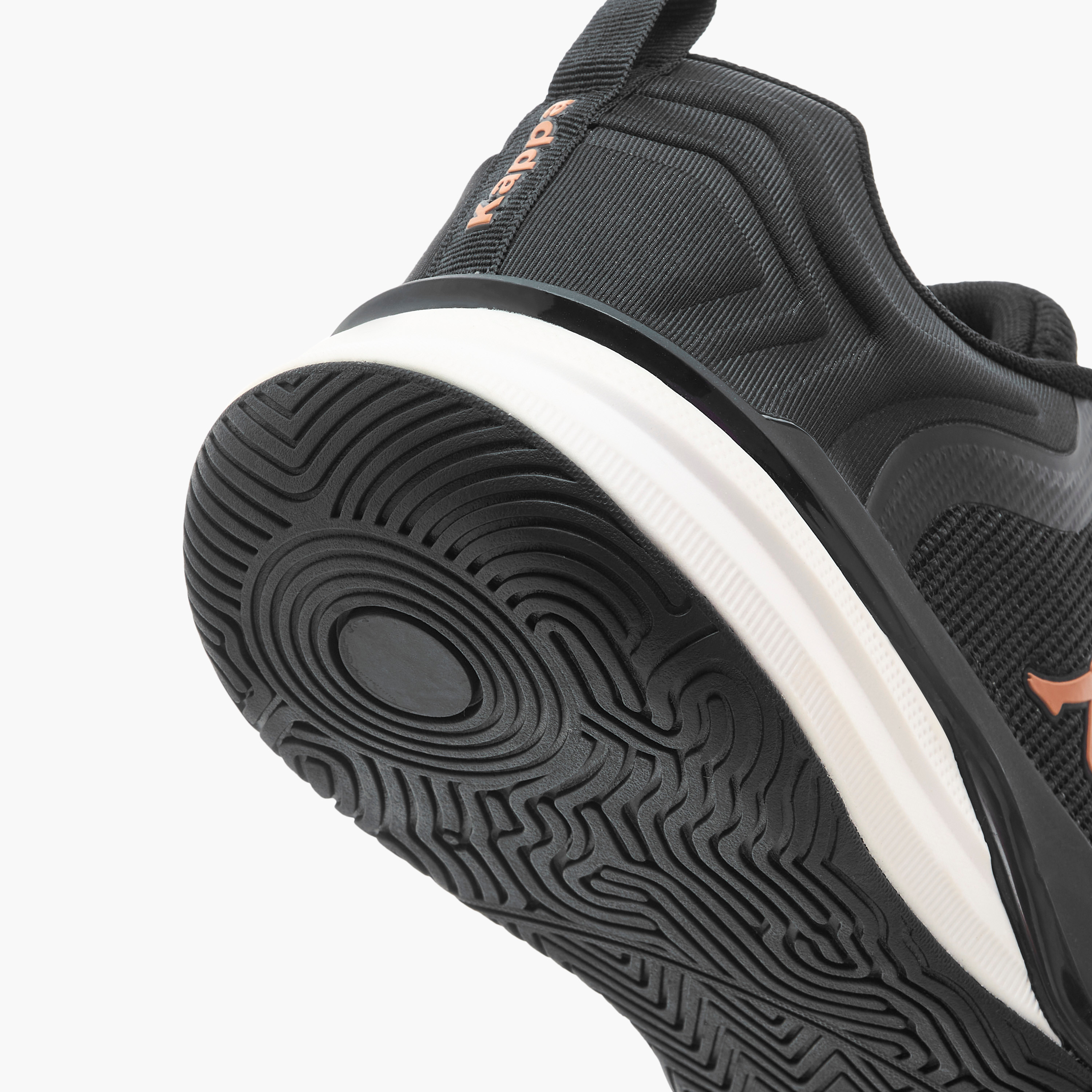 حذاء رياضي بألواح ورباط إغلاق للرجال من كابا-sports-men-shoes-image-5