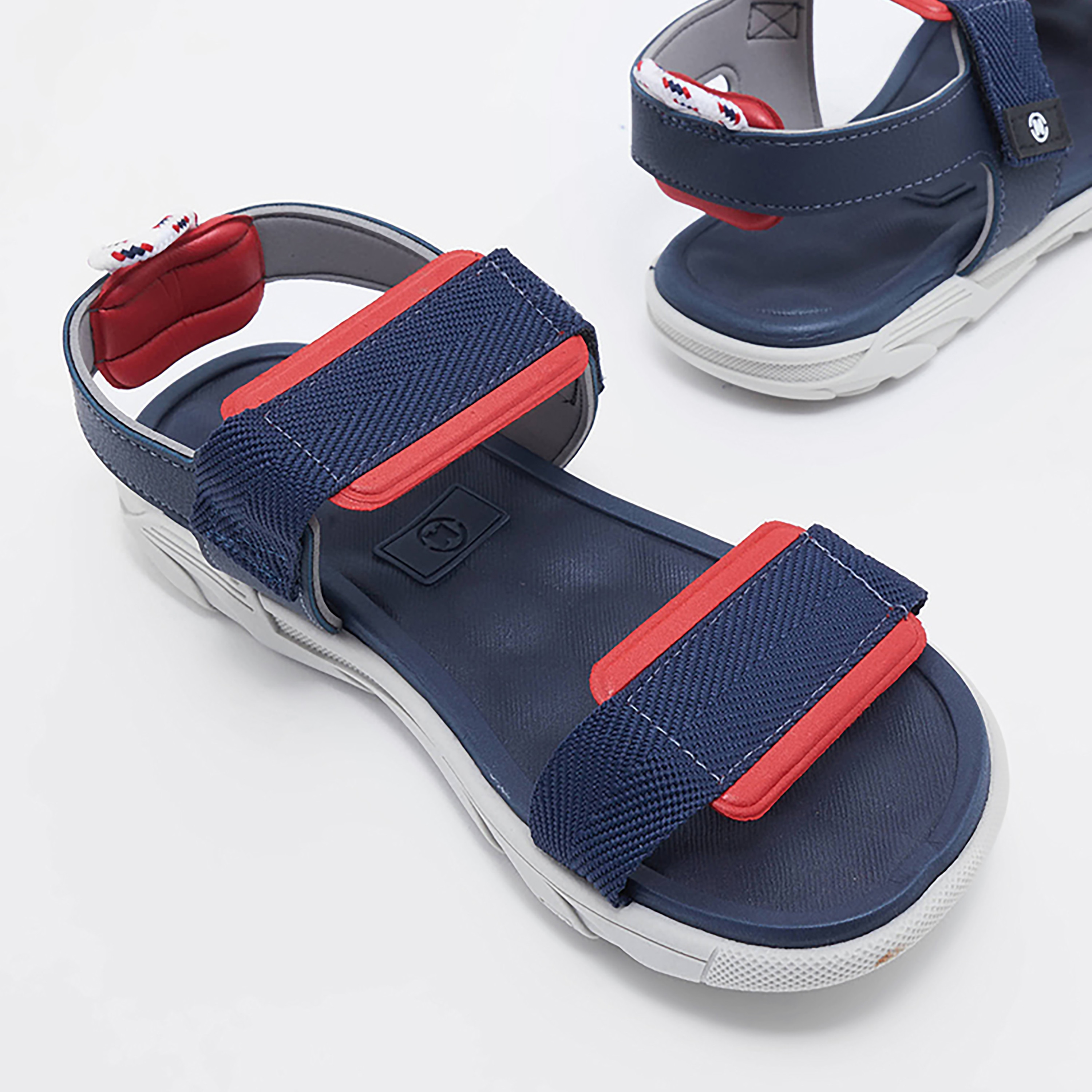 2400-159-16396 | صندل للأطفال من موليكينهو مع مزود بشريط فيلكرو-boys-shoes-sandals-image-12