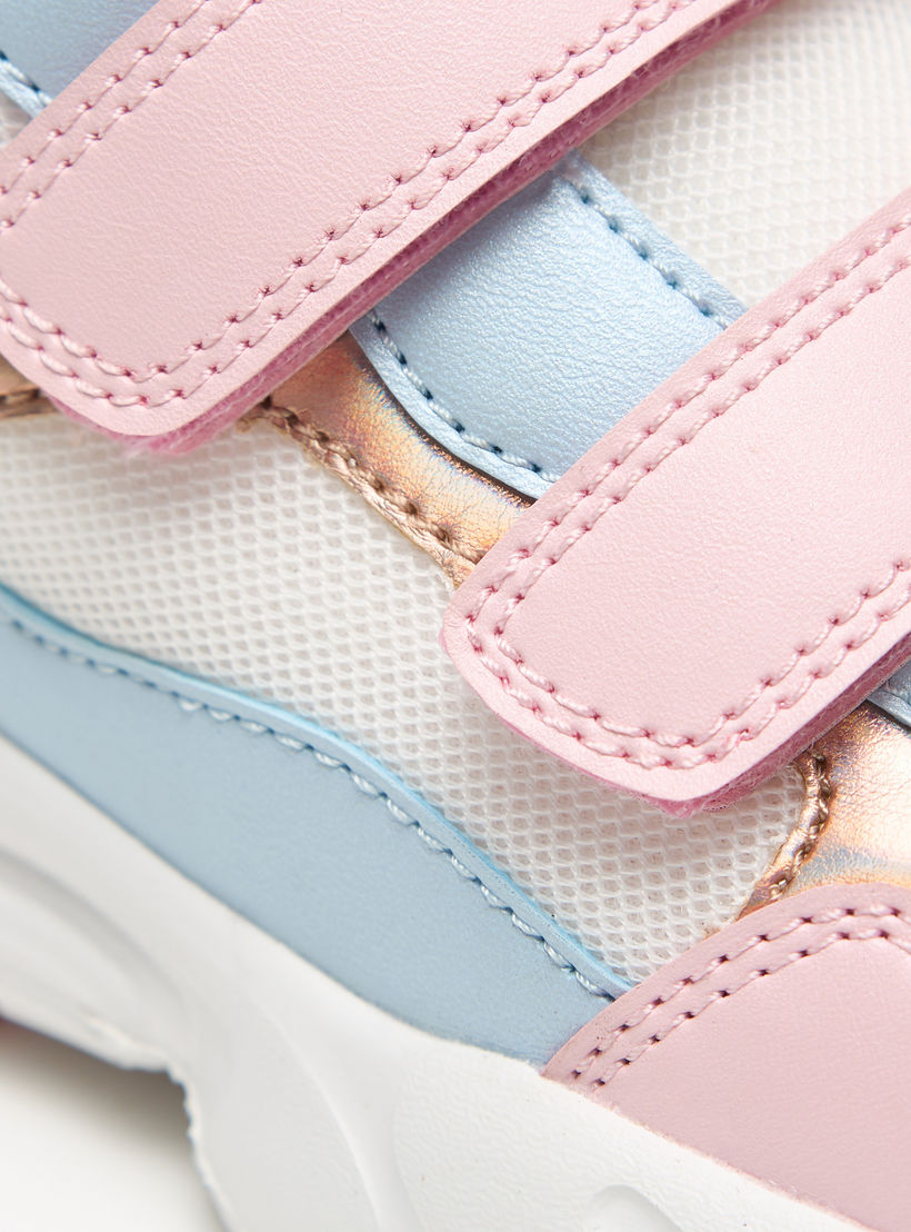 حذاء سنيكرز خفيف الوزن بطول الكاحل وشريط لاصق من ليتل ميسي-girls-shoes-sneakers-image-4