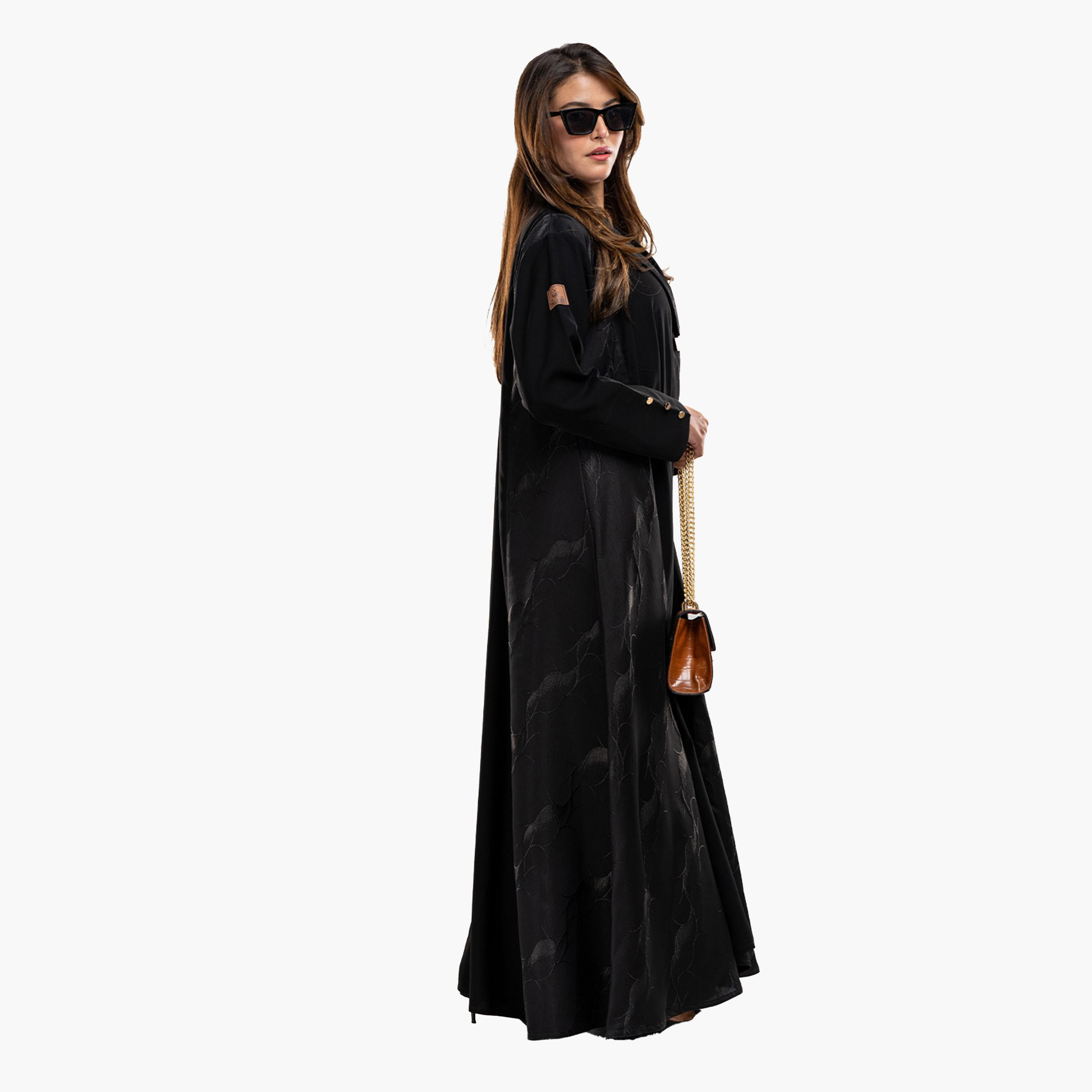 عباية نسائية من قماش الكريب والجاكار مع طرحة مطرزة باللون الأسود من زاهيه-women-arabicclothing-abayas-image-3
