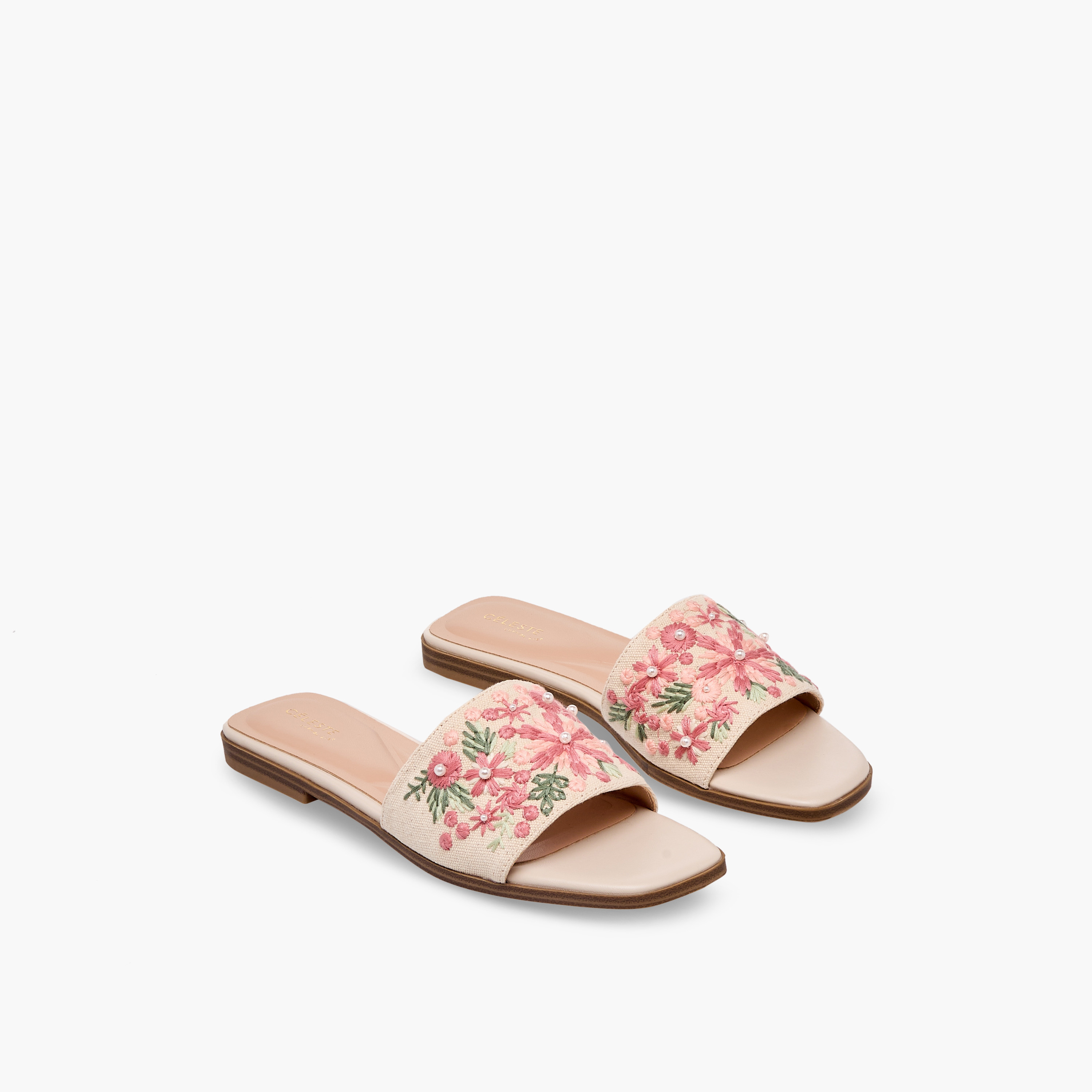 صندل مطرز سهل الارتداء للنساء من سيليست-women-shoes-sandals-flats-image-1