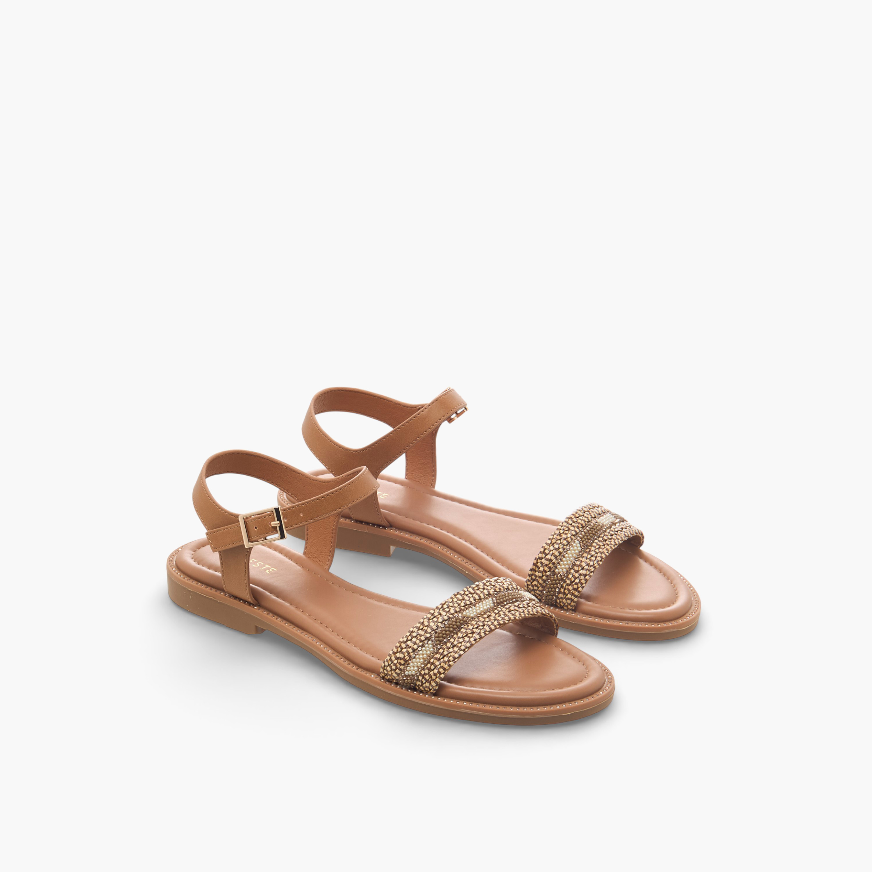 صندل مسطح بحزام كاحل للنساء من سيليست-women-shoes-flats-sandals-image-1