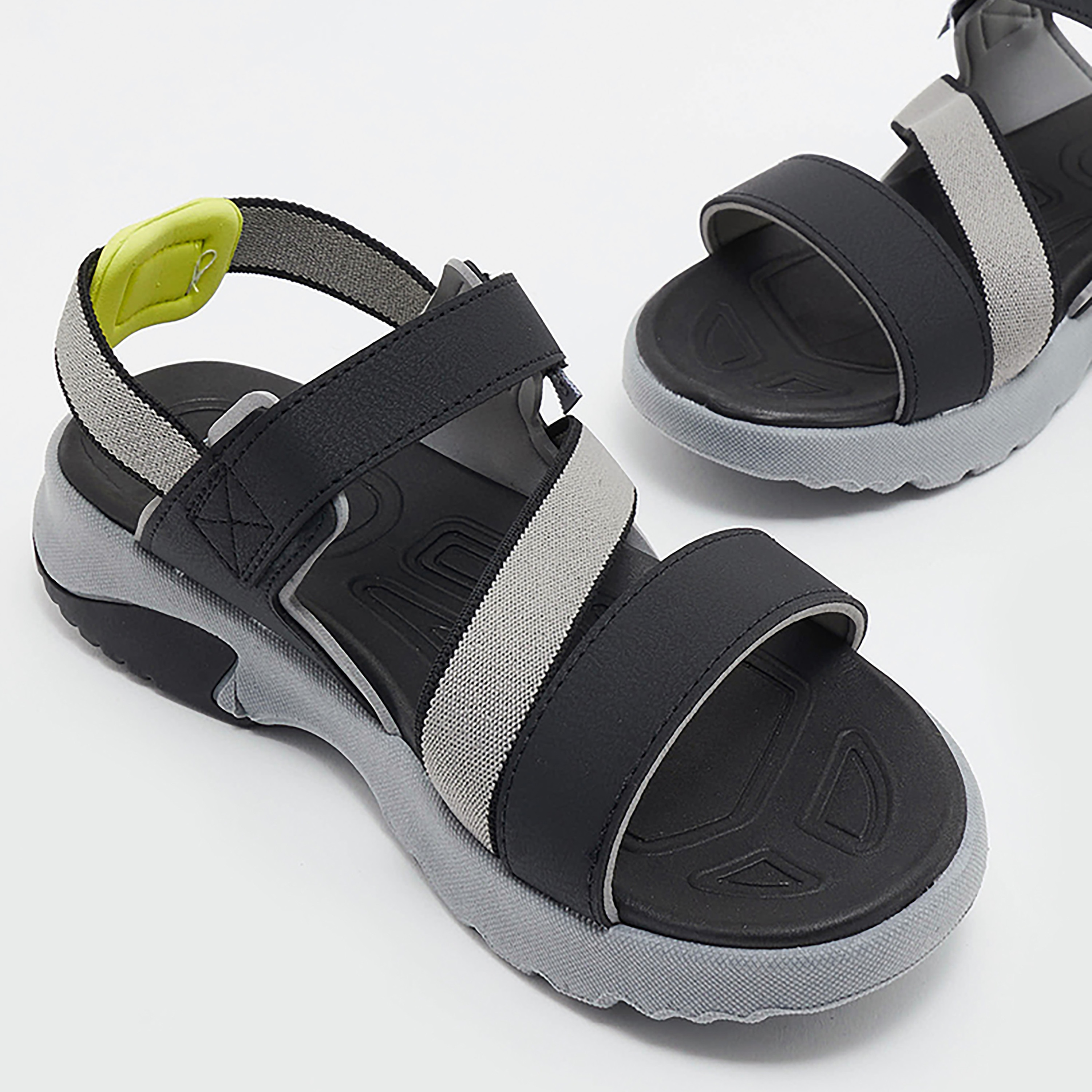 2413-114-18112 | صندل للأطفال من موليكينهو مع مزود بشريط فيلكرو-boys-shoes-sandals-image-8