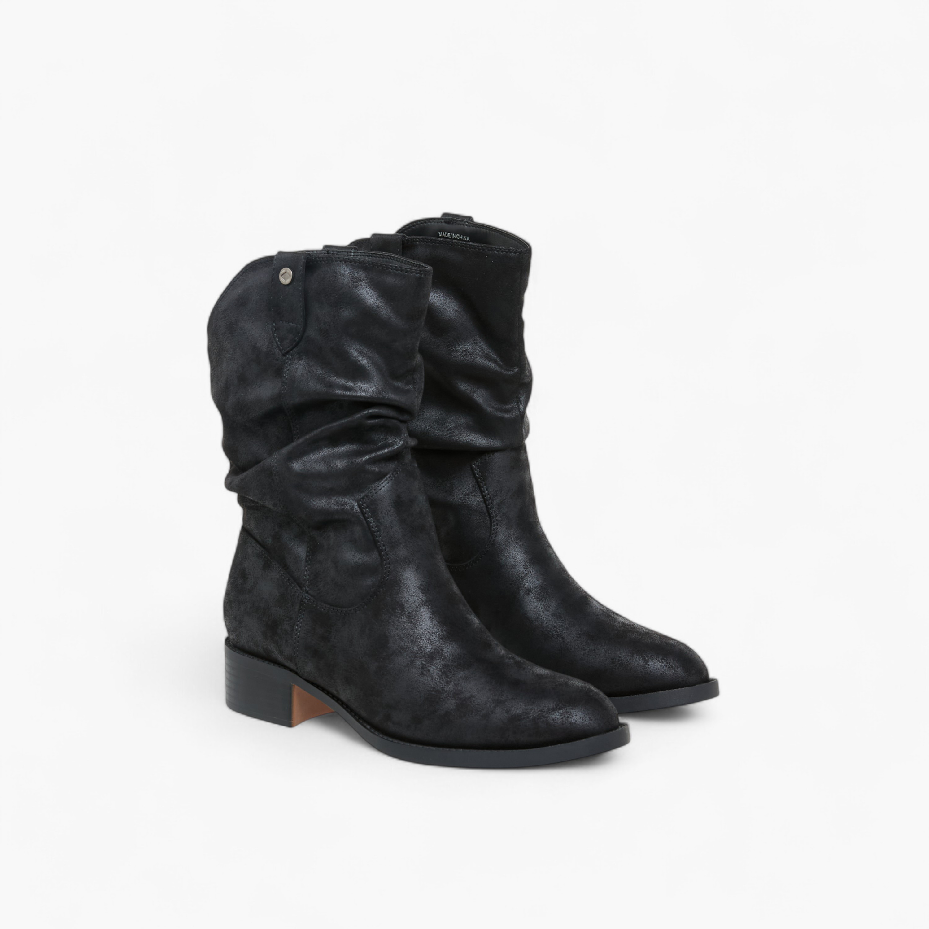 بوت سادة بطول الكاحل مع كعب سميك للنساء من لي كوبر-women-shoes-boots-image-1