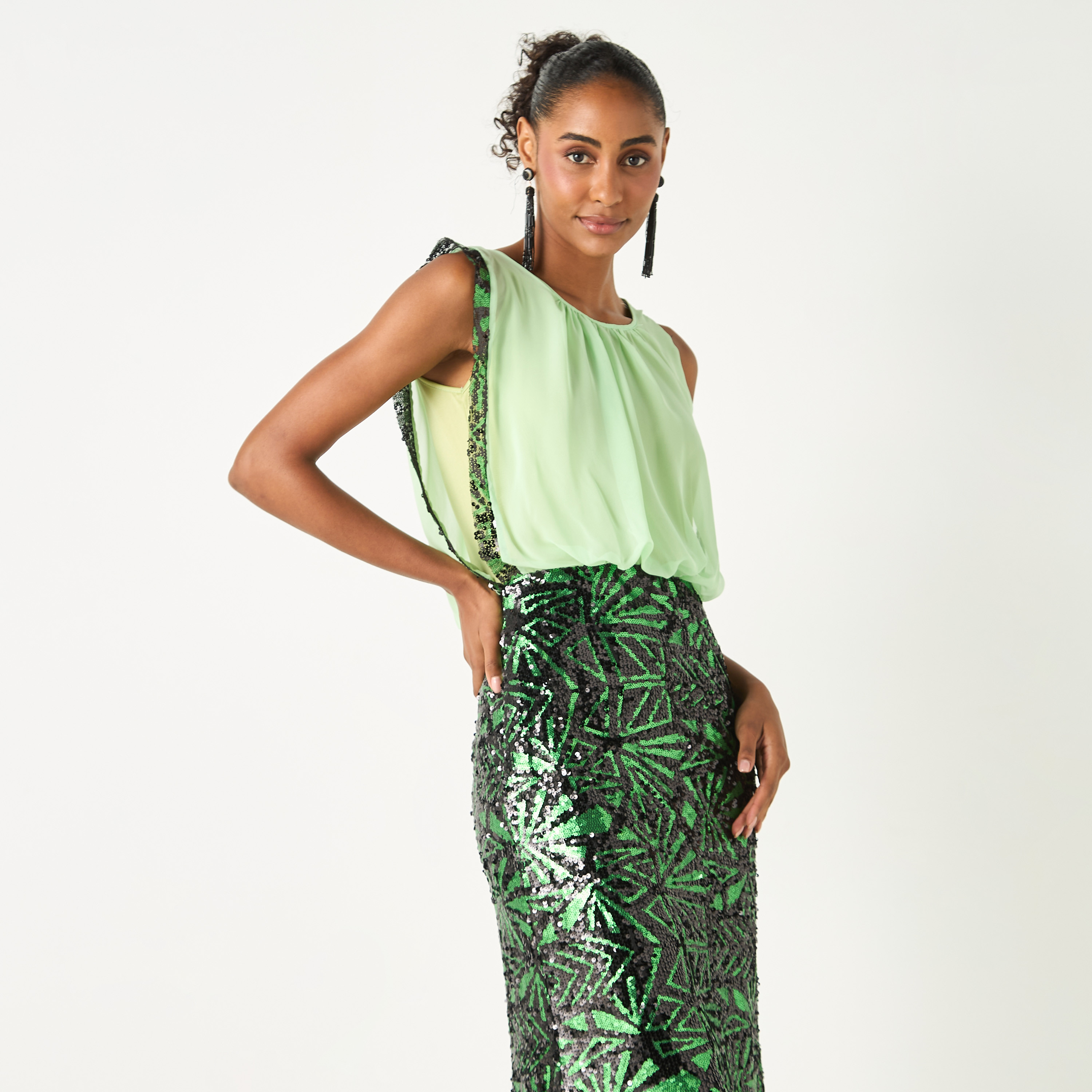 Golden Apple Sequinned Sleeveless Maxi Dress with Round Neck-women-clothing-dresses-image-3