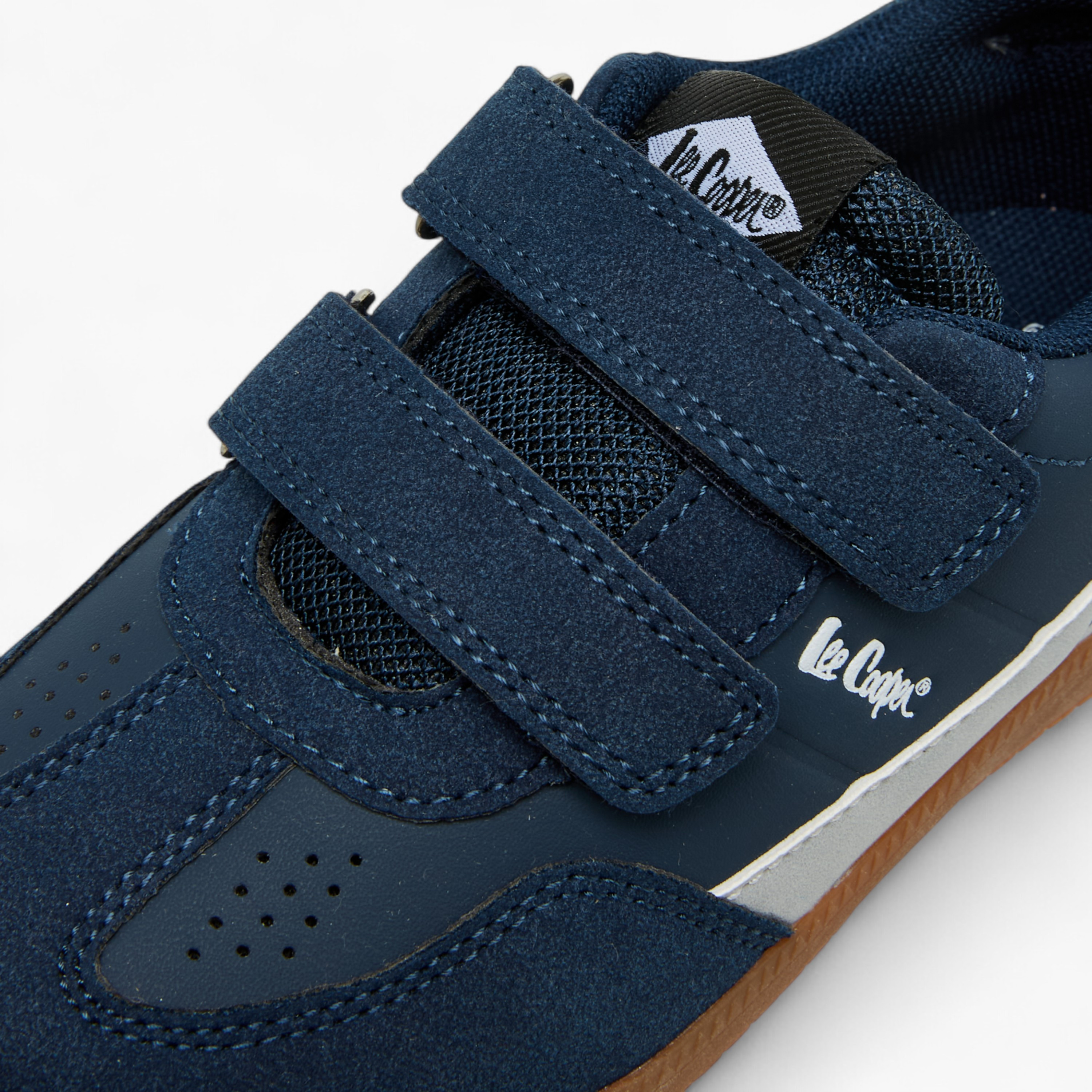 حذاء سنيكرز بألواح وشريط إغلاق لاصق للأولاد من لي كوبر-boys-shoes-schoolshoes-image-4