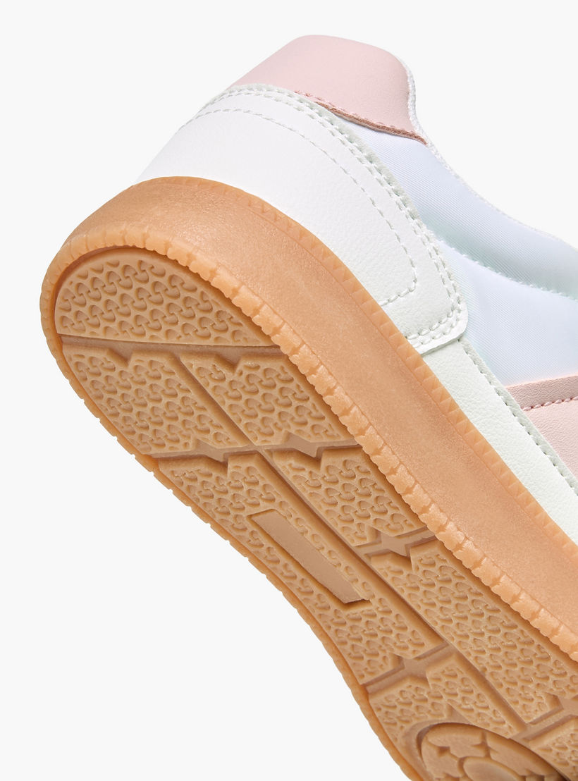 حذاء سنيكرز بقوالب ملونة وشريط إغلاق لاصق للبنات من جونيورز-girls-shoes-sneakers-image-5