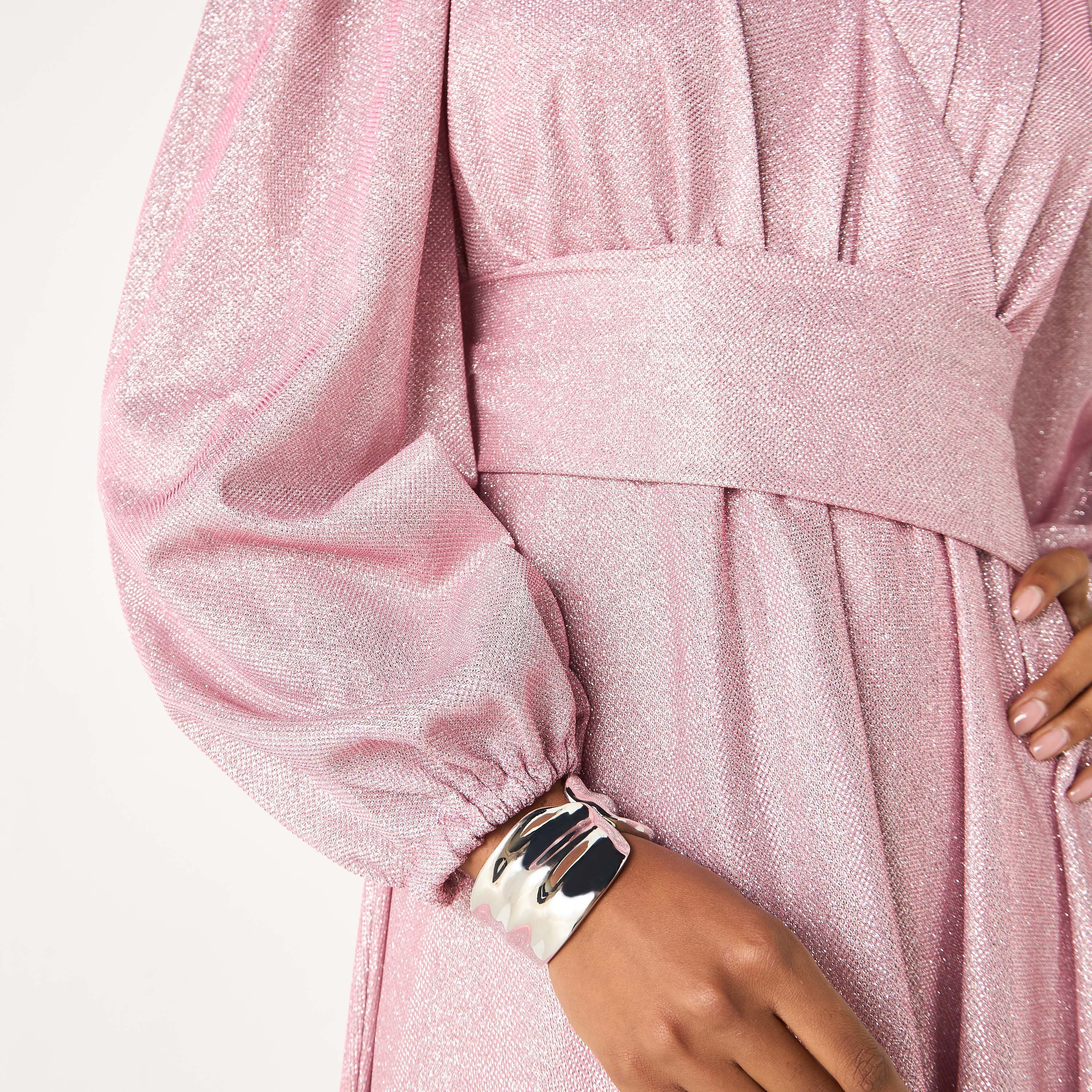 فستان بارز الملمس بياقة V وأكمام واسعة من جولدن آبل-women-clothing-dresses-image-5