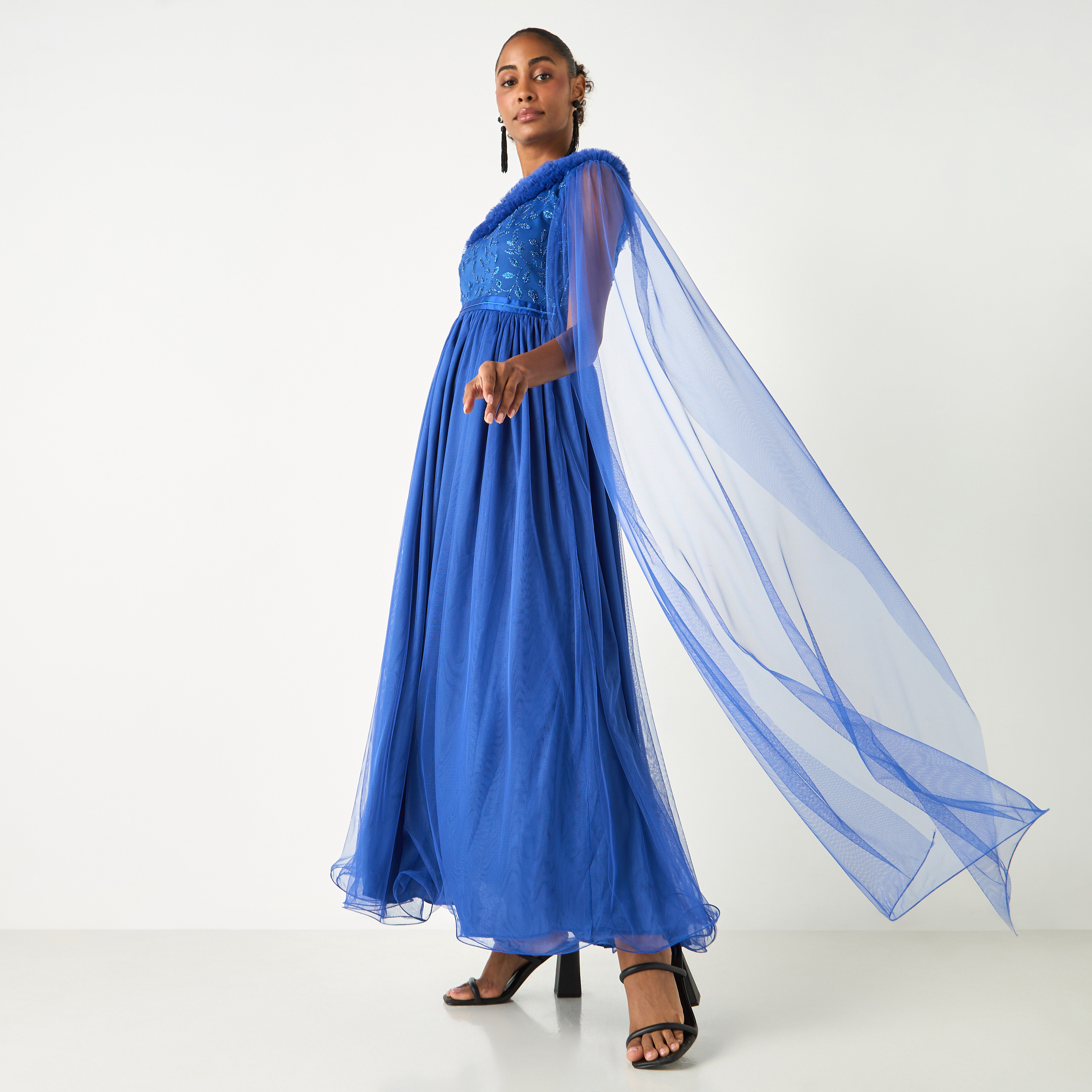 فستان بكتف واحد مزيّن بتفاصيل كشكش من جولدن أبل-women-clothing-dresses-image-8