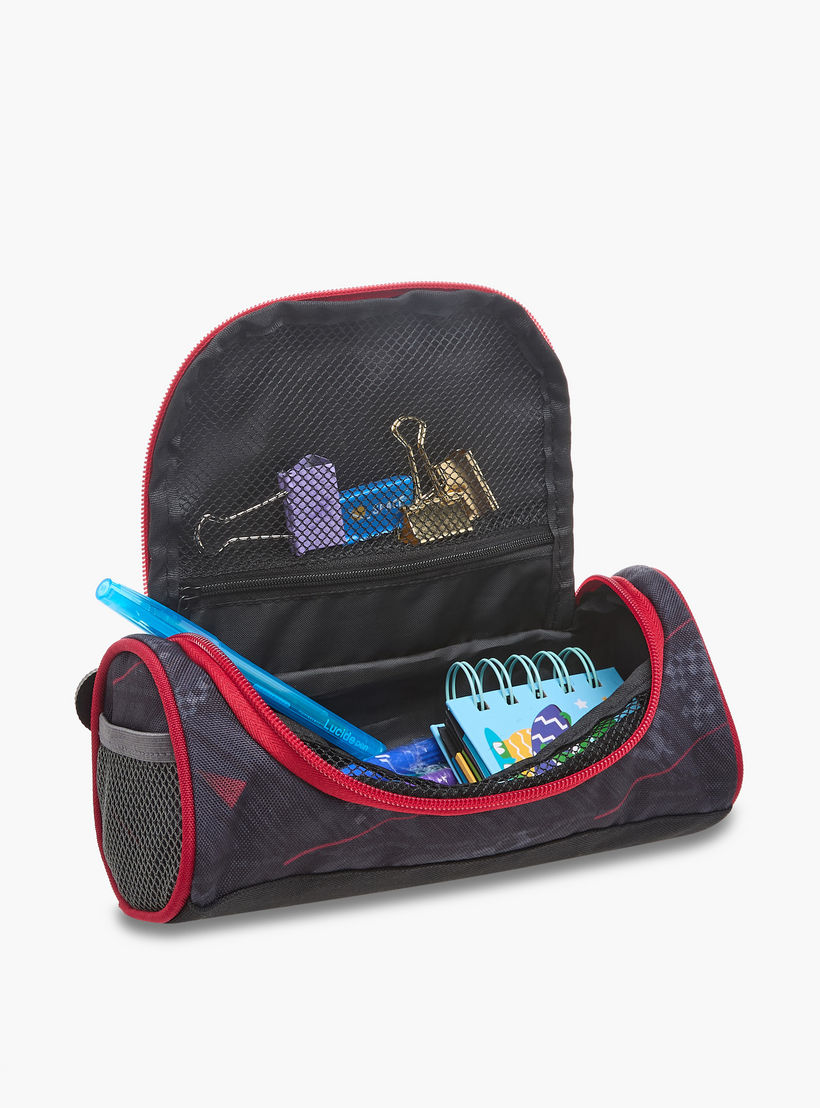 مقلمة بسحاب إغلاق وطبعات جرافيك من إل بي إل من شو إكسبرس-school-stationery-pencilcases-image-5