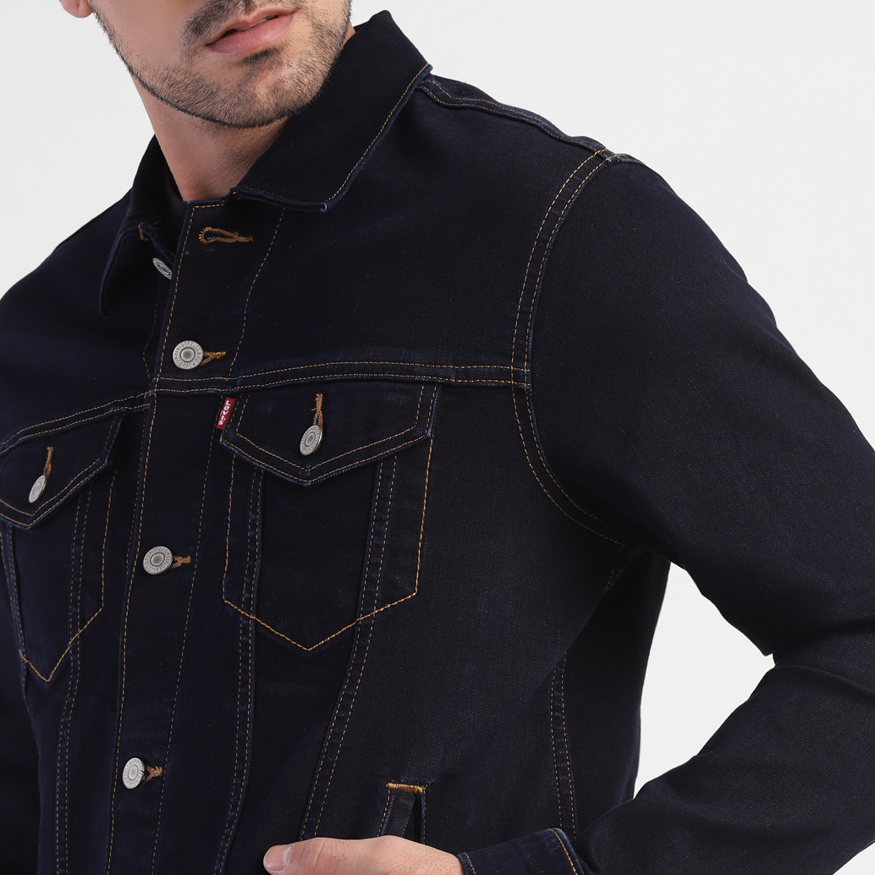 Levi's Plain Denim Trucker Jacket-men-clothing-jacketsandblazers-jackets-image-3