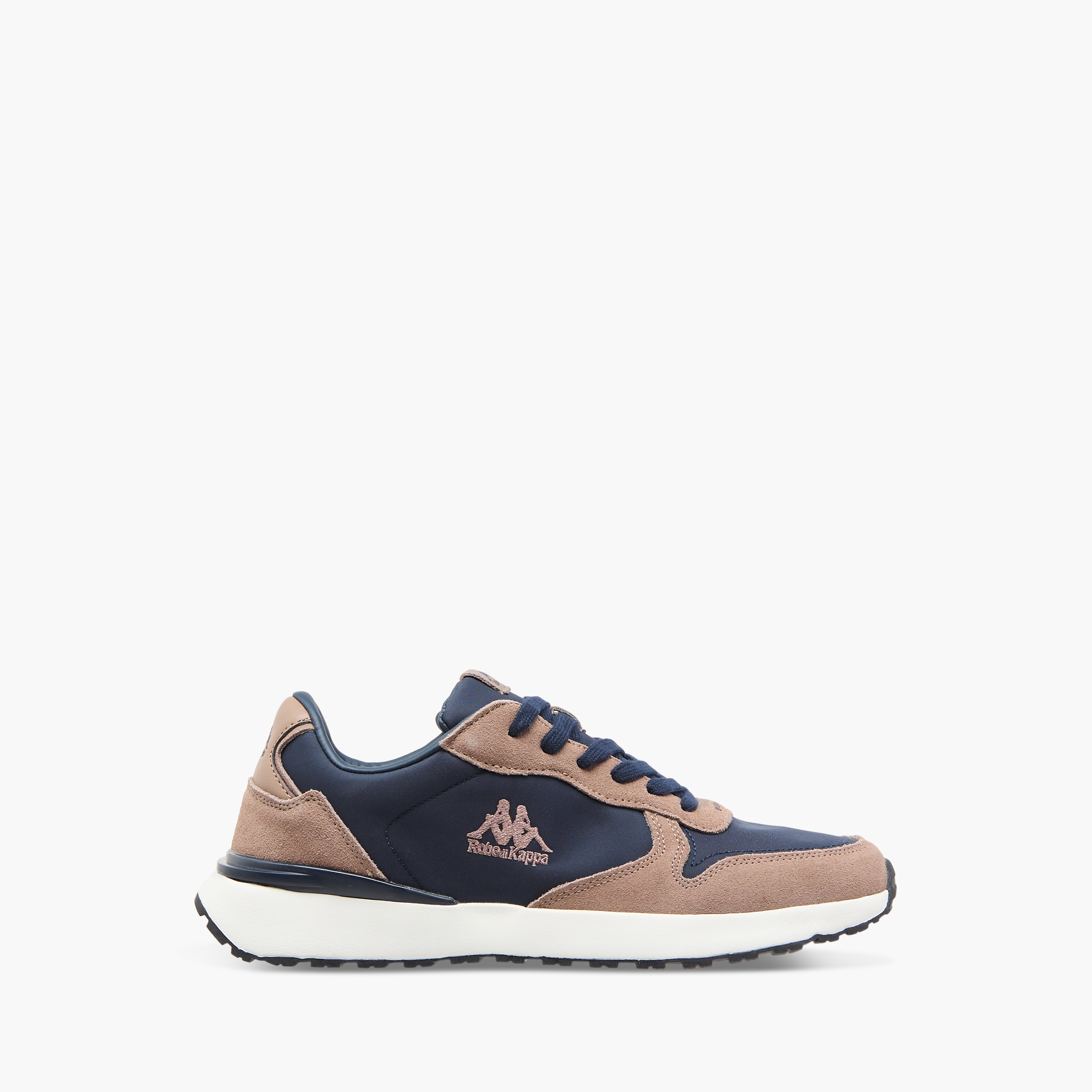 حذاء رياضي برباط إغلاق وشعار للرجال من كابا-sports-men-shoes-image-3