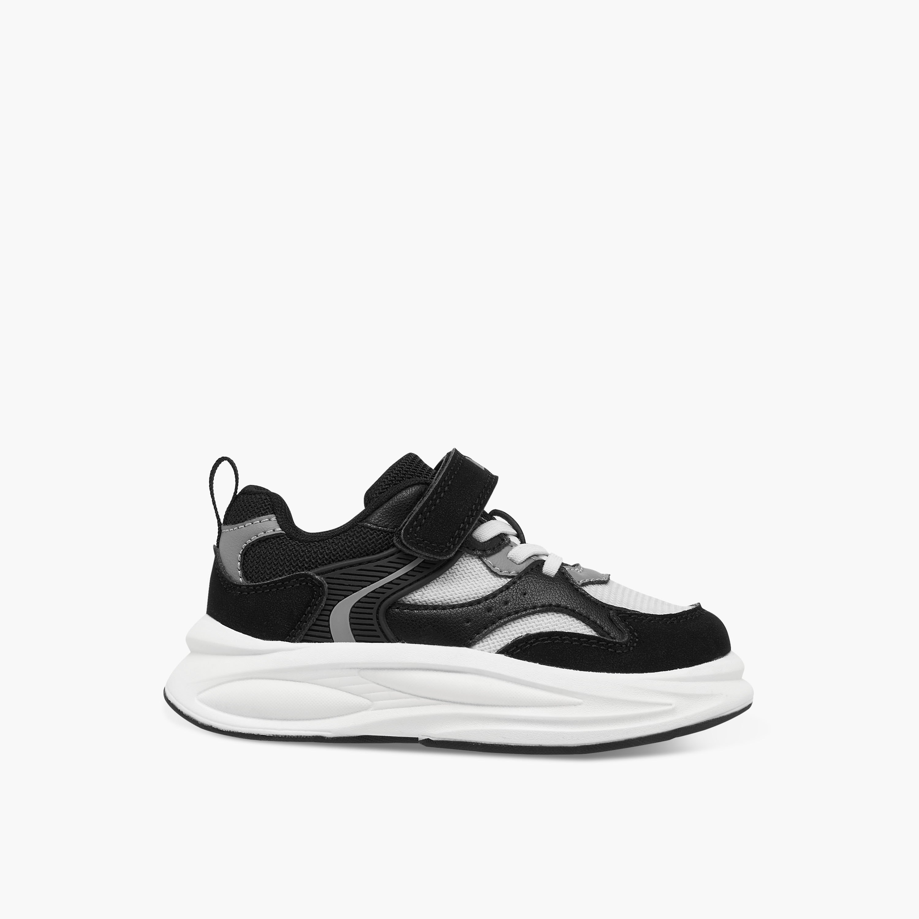 Lee Cooper Kids' Panelled Sneakers with Hook and Loop Closure-boys-shoes-sneakers-image-3