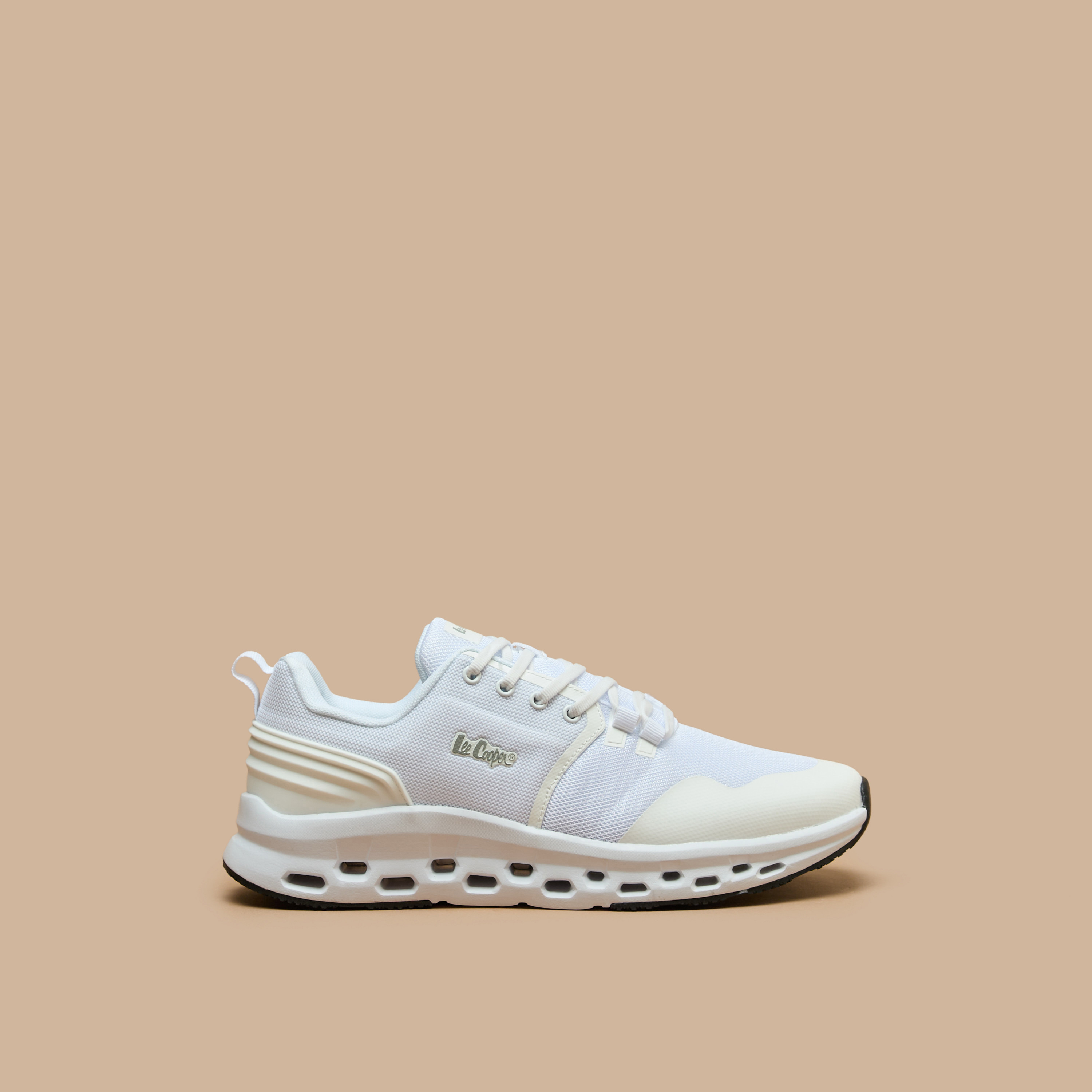 حذاء سنيكرز سادة بكاحل منخفض ورباط إغلاق للرجال من لي كوبر-men-shoes-sneakers-image-3