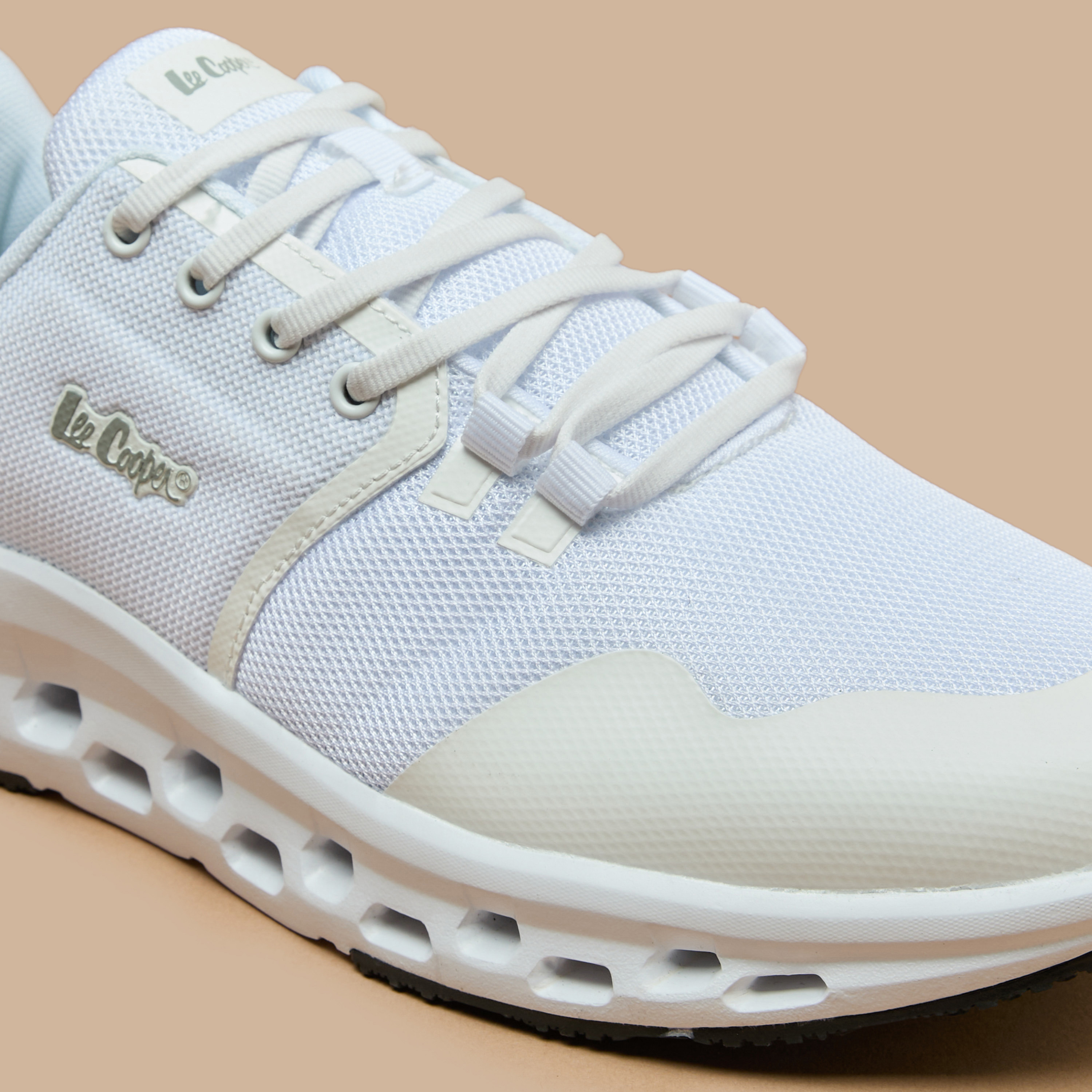 حذاء سنيكرز سادة بكاحل منخفض ورباط إغلاق للرجال من لي كوبر-men-shoes-sneakers-image-5