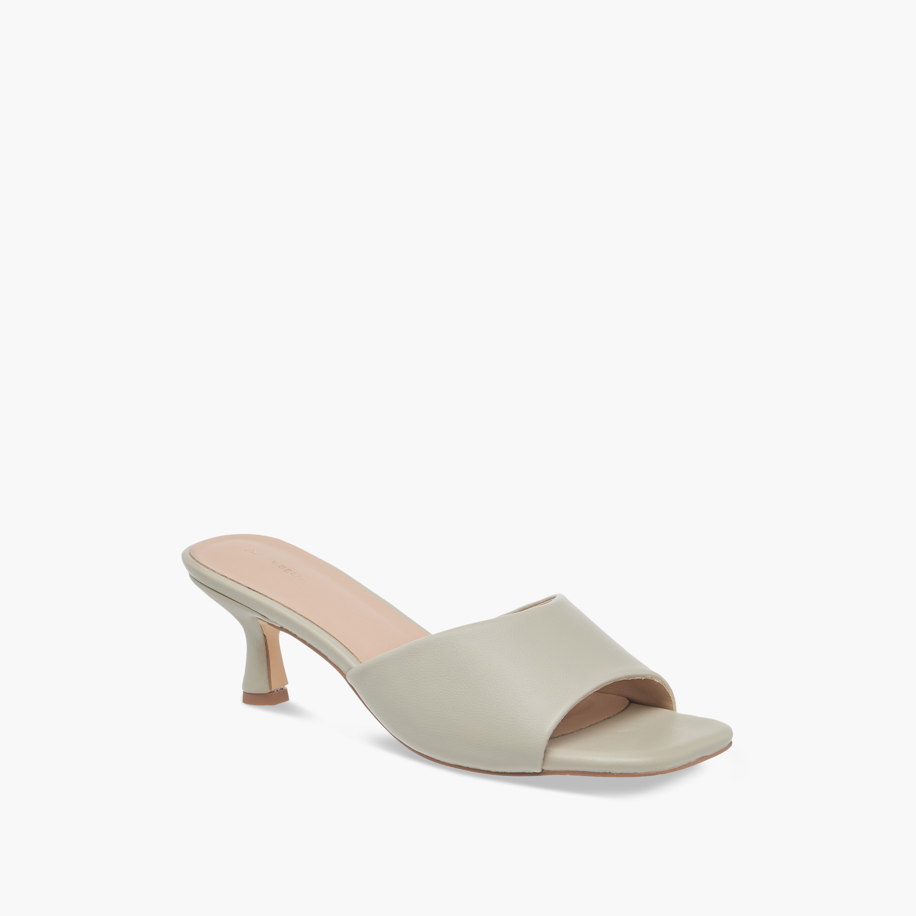 صندل سادة سهل الارتداء بكعب من فلورا بيلا-women-shoes-sandals-heeled-image-2