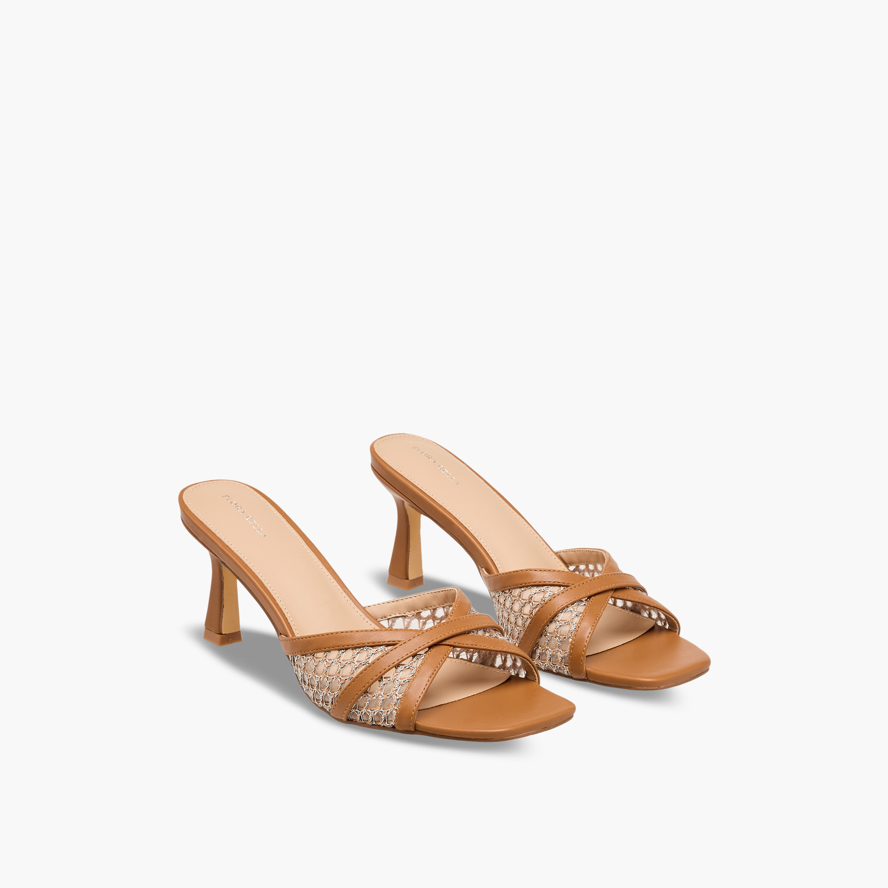 صندل سهل الارتداء بأحزمة متقاطعة وكعب من فلورا بيلا-women-shoes-sandals-heeled-image-5