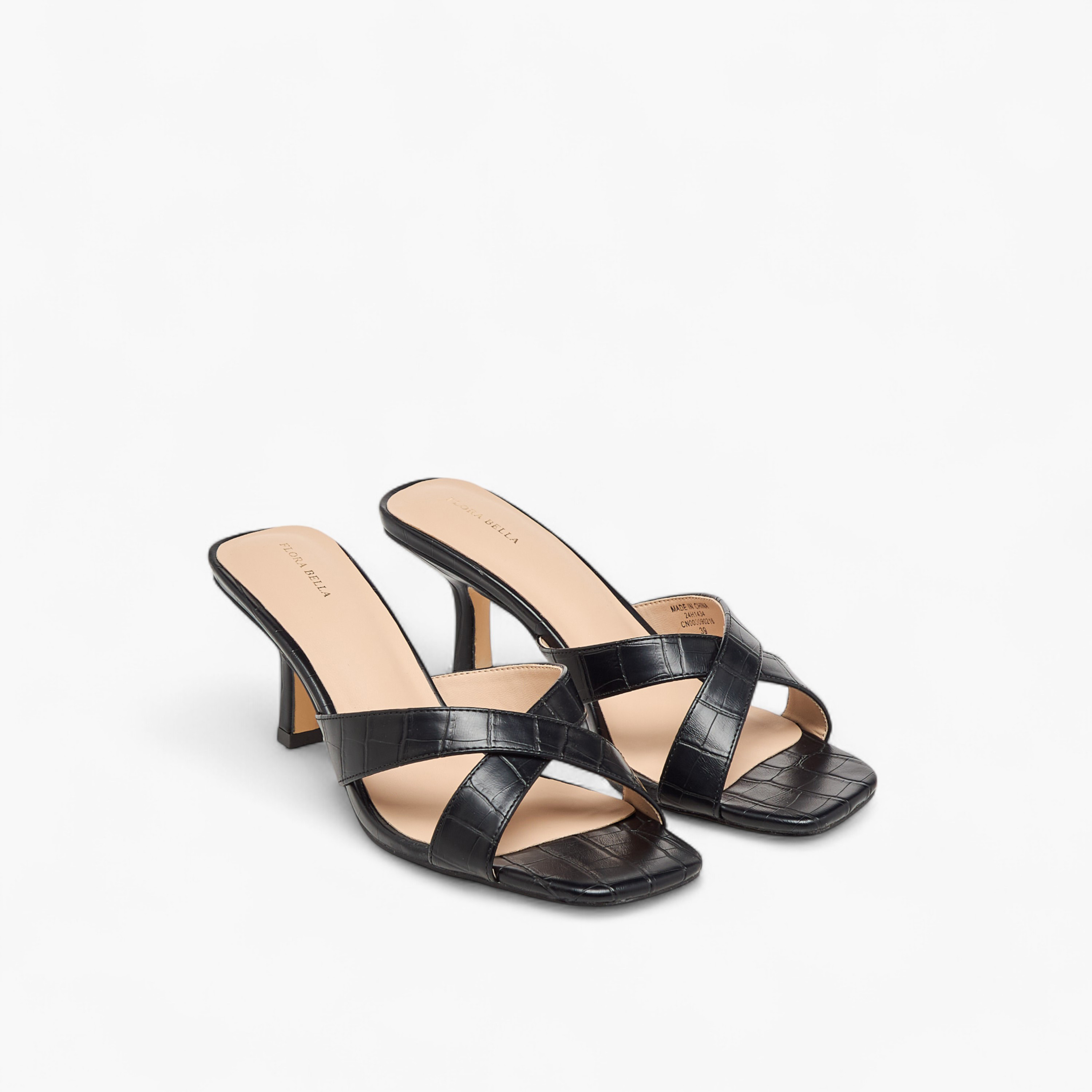 صندل سهل الارتداء بارز الملمس بأحزمة متقاطعة وكعب صغير من فلورا بيلا-women-shoes-sandals-heeled-image-1
