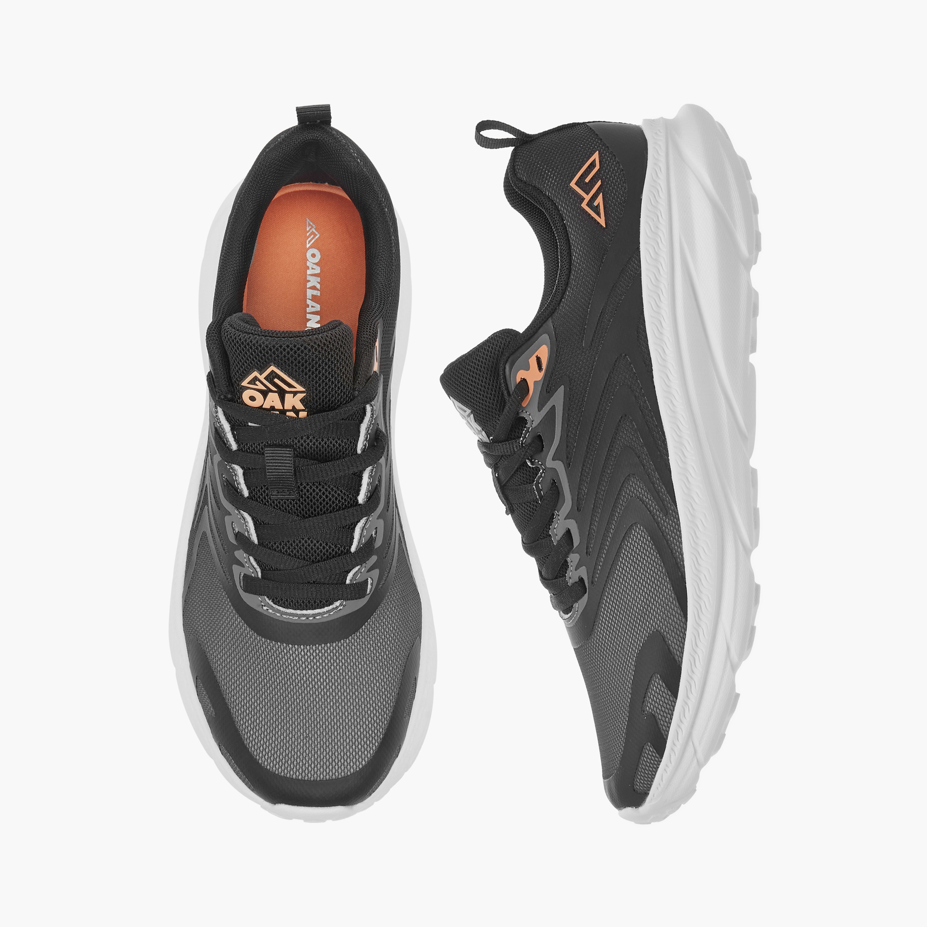حذاء رياضي برباط إغلاق وتفاصيل ألسنة سحب أوكلان من شو إكسبريس-sports-women-shoes-image-1