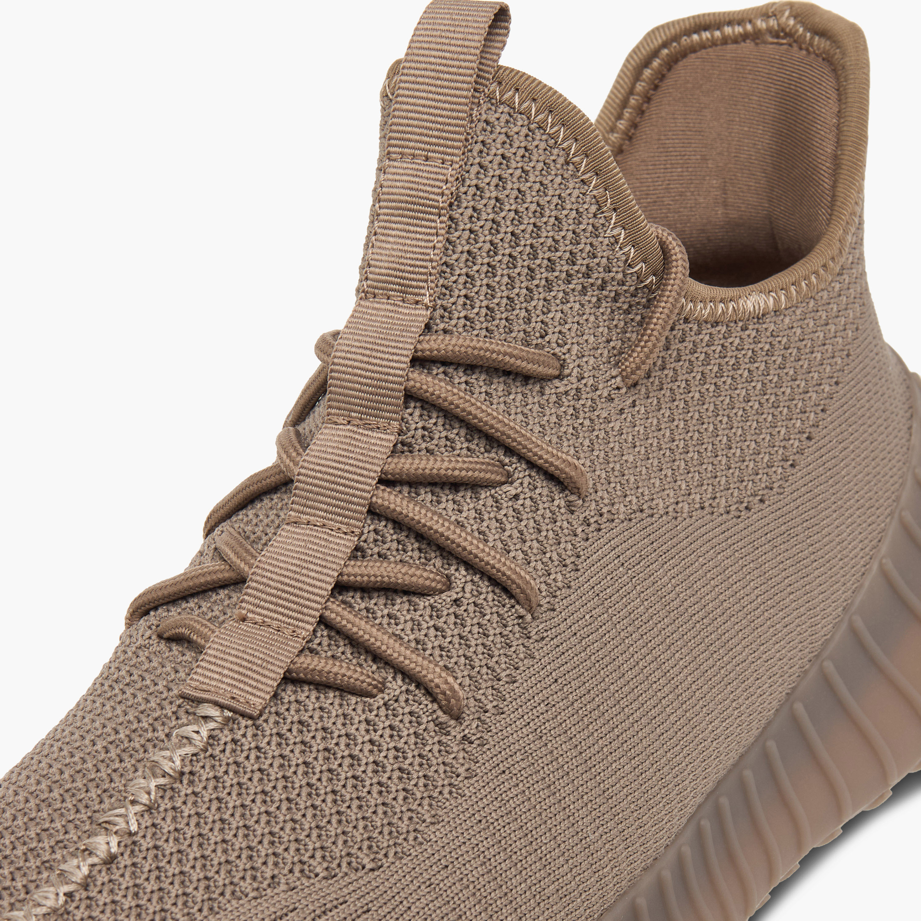 حذاء سنيكرز بألسنة سحب وشبكة ورباط إغلاق أوكلان من شو إكسبريس-men-shoes-sneakers-image-4