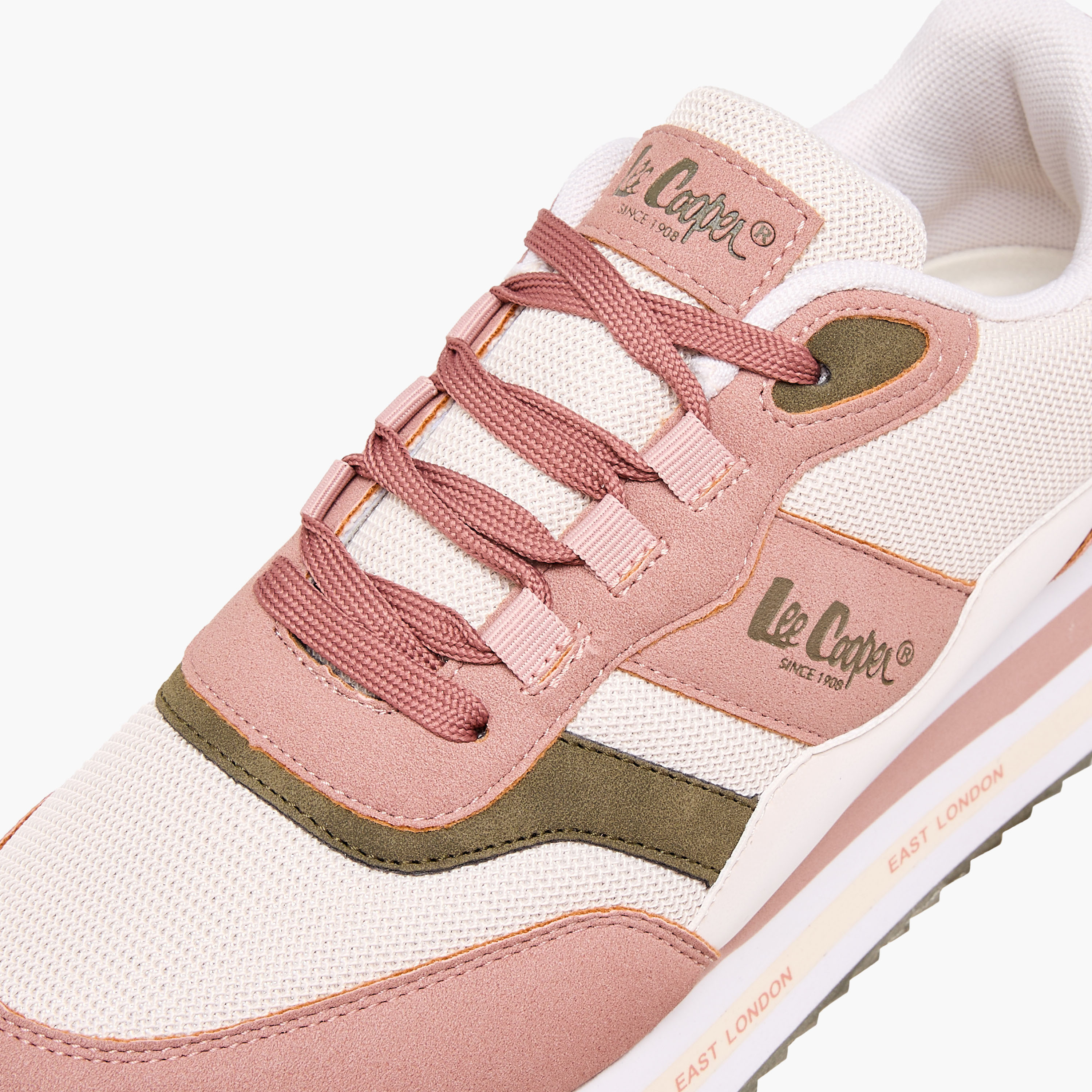 حذاء سنيكرز برباط إغلاق وطبعات شعار للنساء من لي كوبر-women-shoes-sneakers-image-4