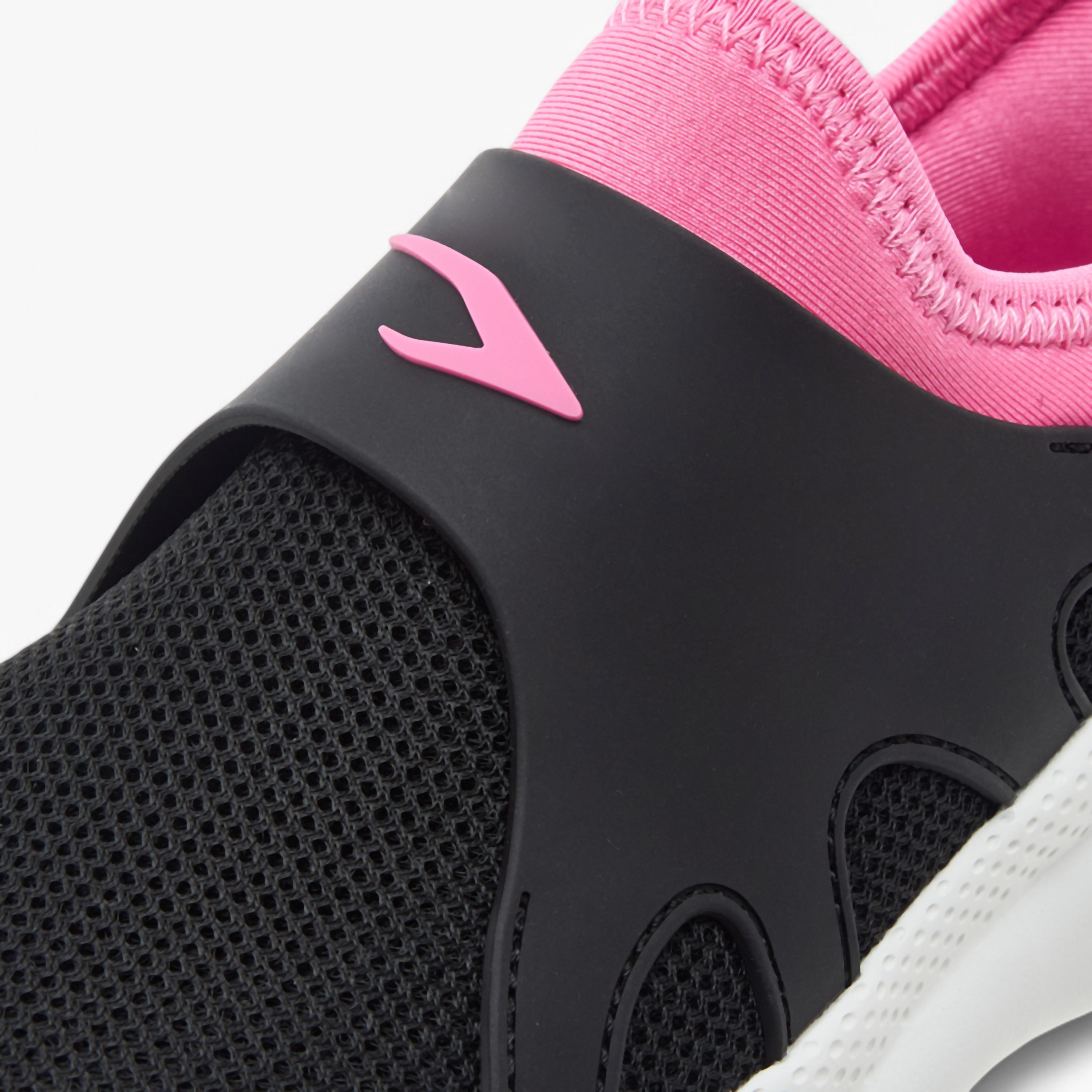 Dash Logo Detail Slip-On Sports Shoes-girls-shoes-sneakers-image-4