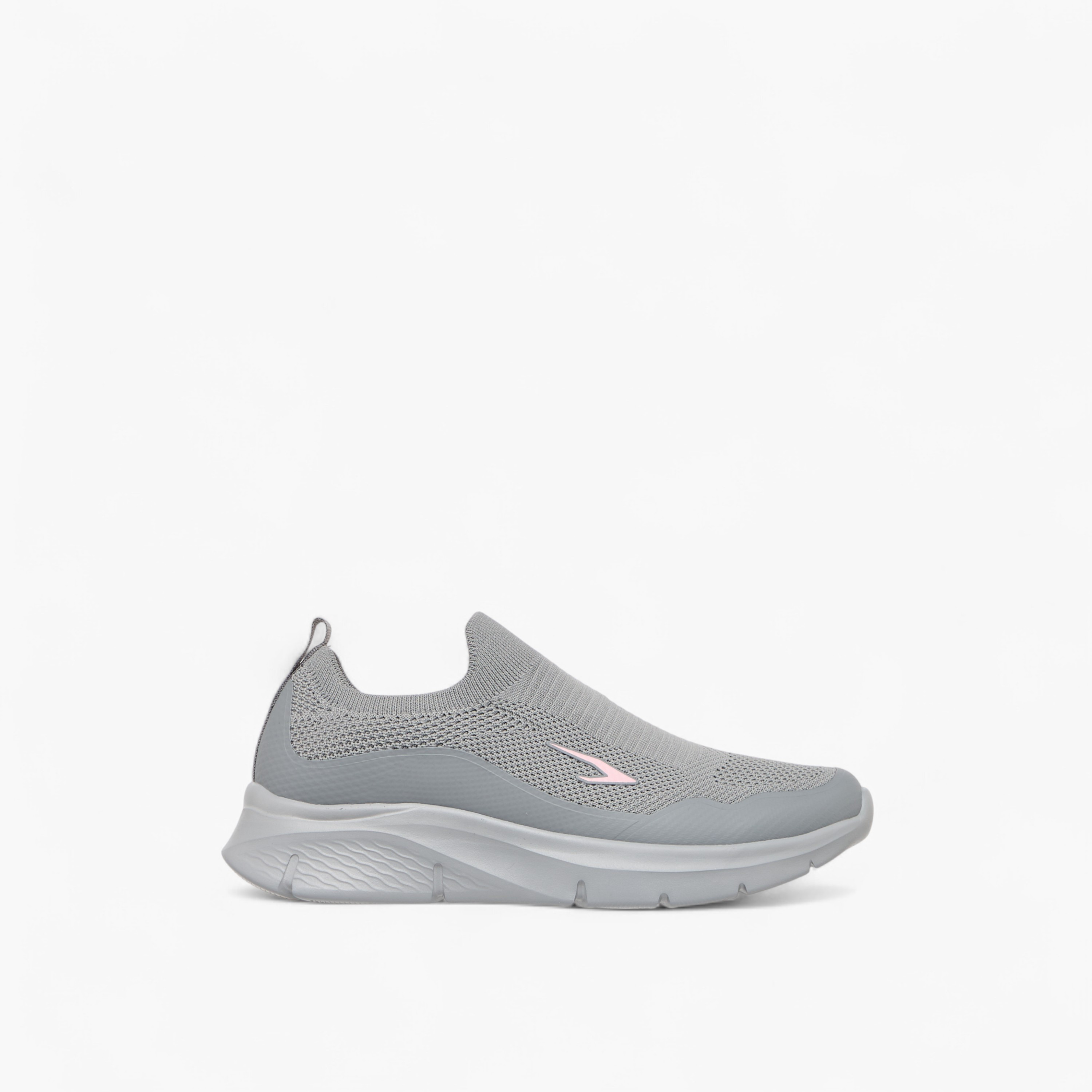 حذاء رياضي سهل الارتداء بشعار من داش-women-shoes-sports-image-5