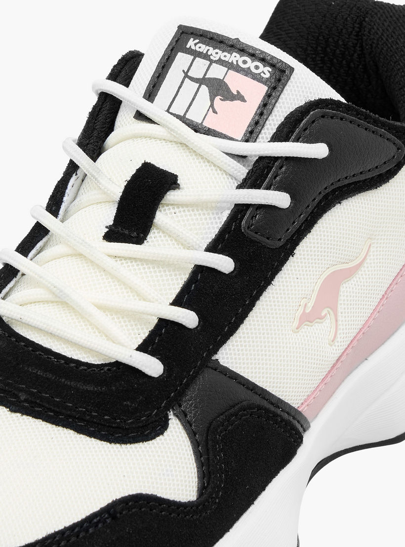 حذاء رياضي بألواح ورباط إغلاق للنساء من كانجاروز-women-shoes-sports-image-6