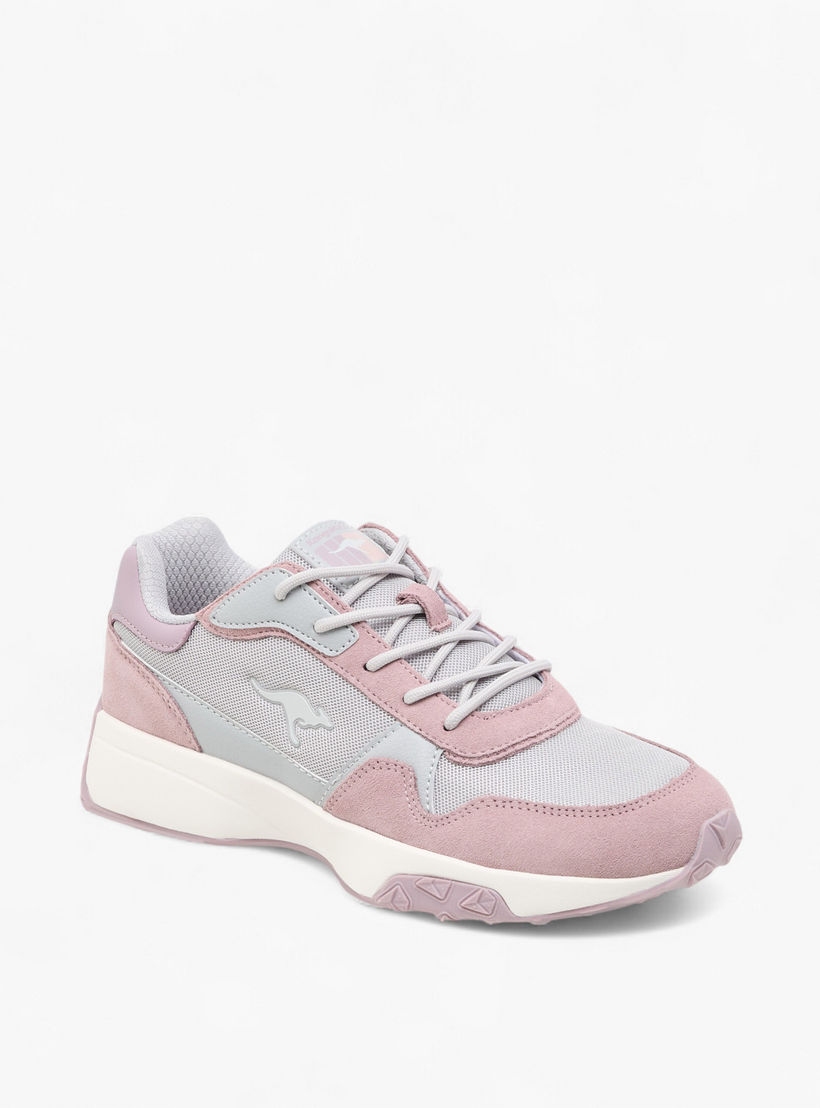 حذاء رياضي بقوالب ملونة ورباط للنساء من كانجاروس-women-shoes-sneakers-image-4