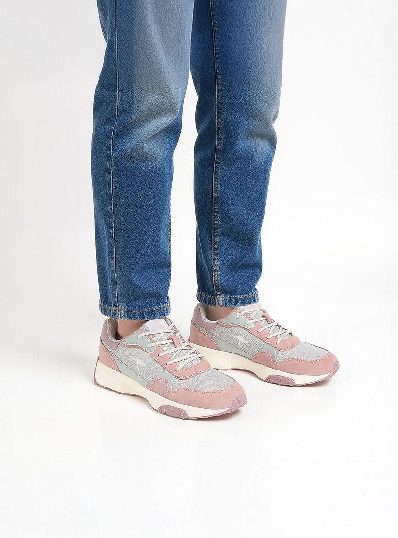 حذاء رياضي بقوالب ملونة ورباط للنساء من كانجاروس-women-shoes-sneakers-image-3