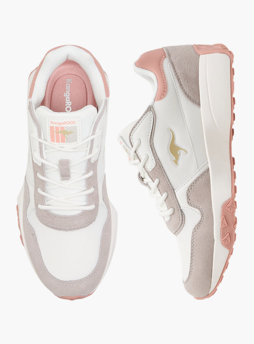 حذاء رياضي بقوالب ملونة ورباط للنساء من كانجاروس-women-shoes-sneakers-image-1