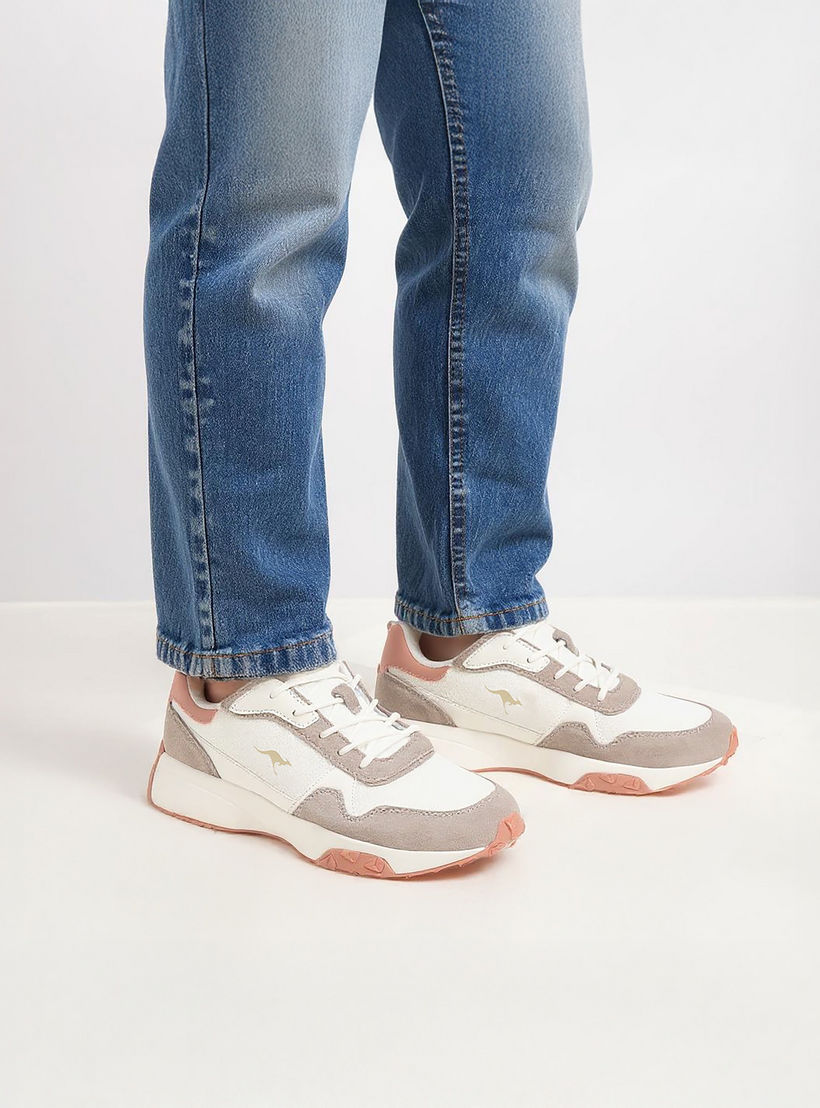 حذاء رياضي بقوالب ملونة ورباط للنساء من كانجاروس-women-shoes-sneakers-image-2