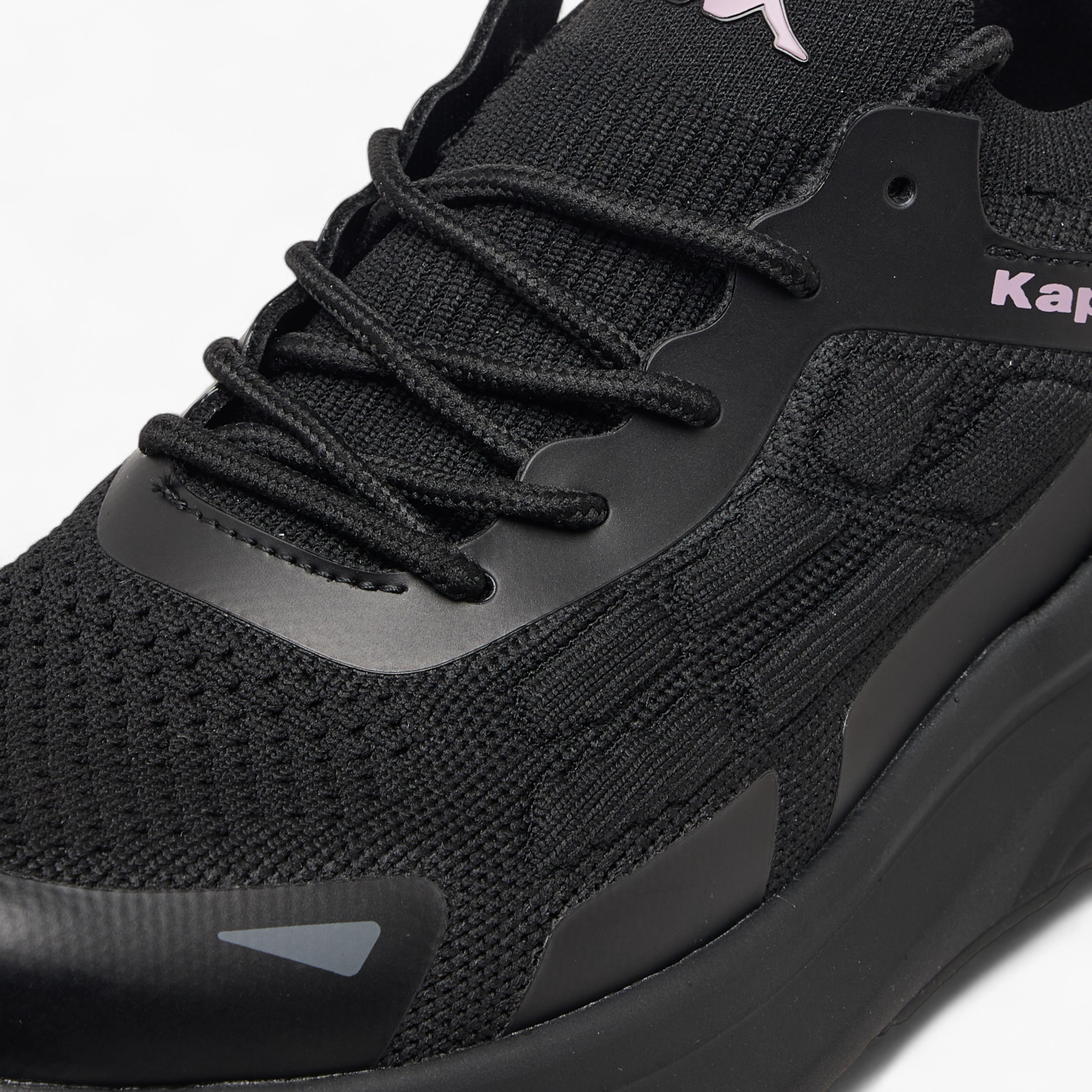 حذاء رياضي برباط إغلاق وطبعات شعار للنساء من كابا-women-shoes-sports-image-5