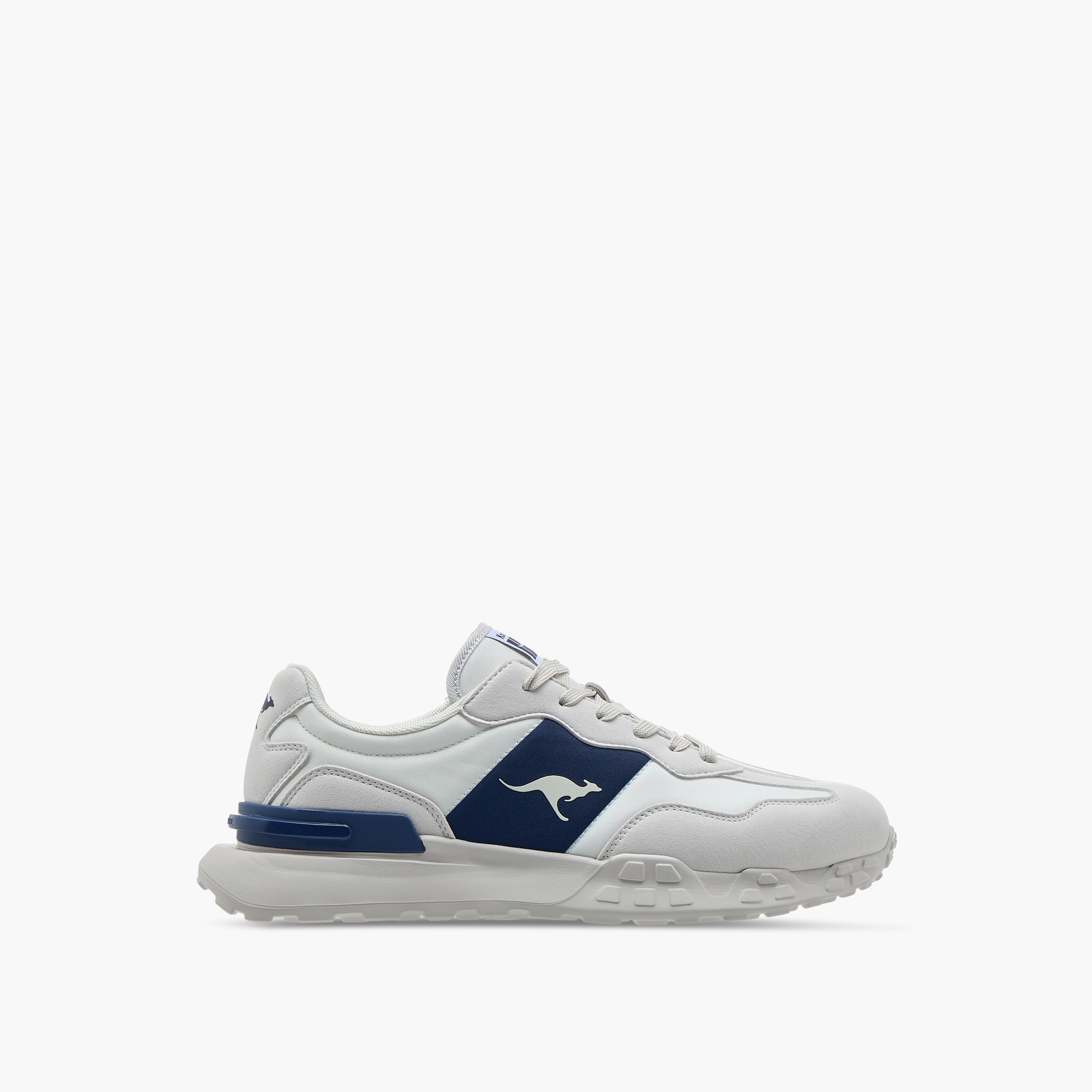 كانجاروز - حذاء رياضي رجالي مع تفاصيل الشعار ورباط إغلاق-sports-men-shoes-image-3