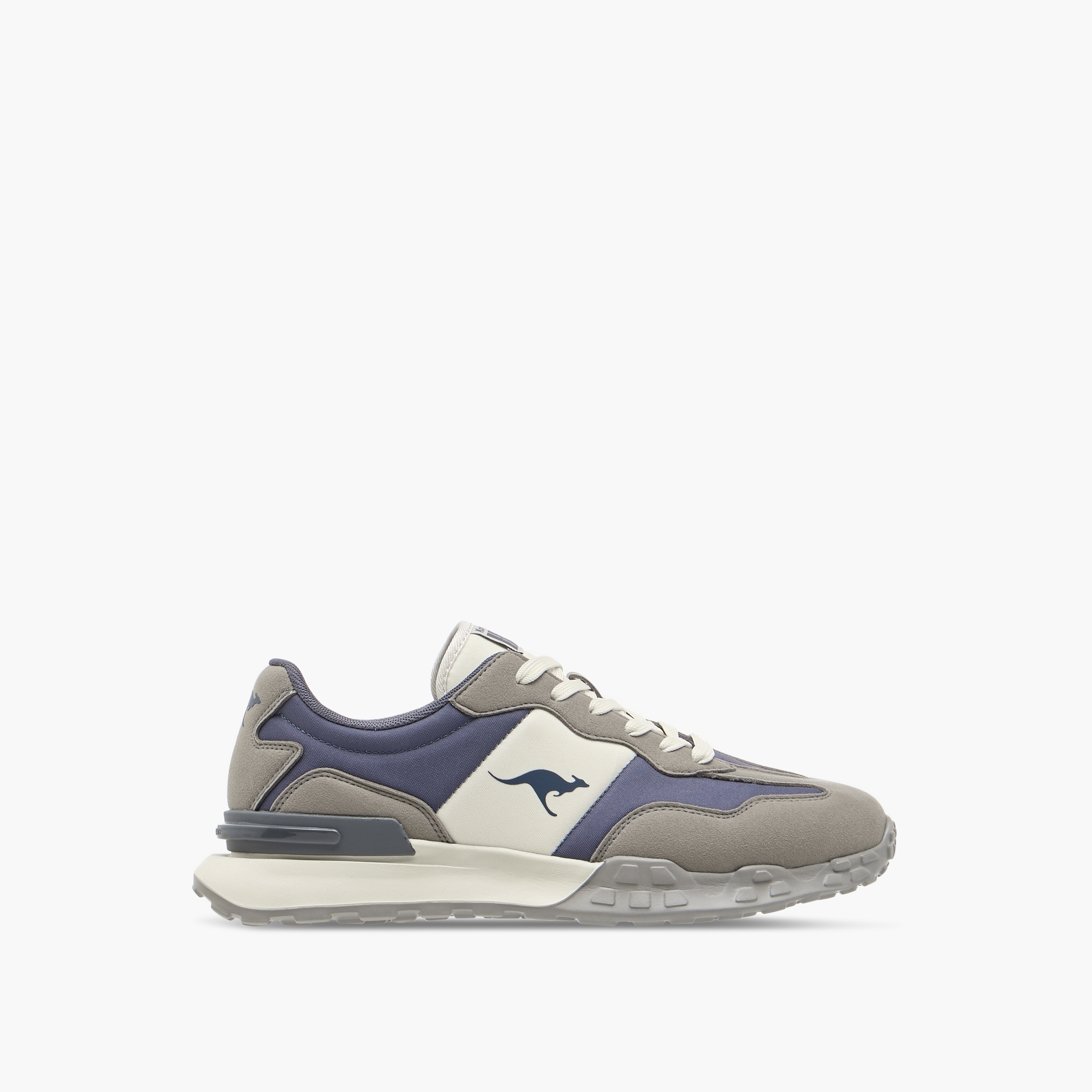 كانجاروز - حذاء رياضي رجالي مع تفاصيل الشعار ورباط إغلاق-sports-men-shoes-image-3