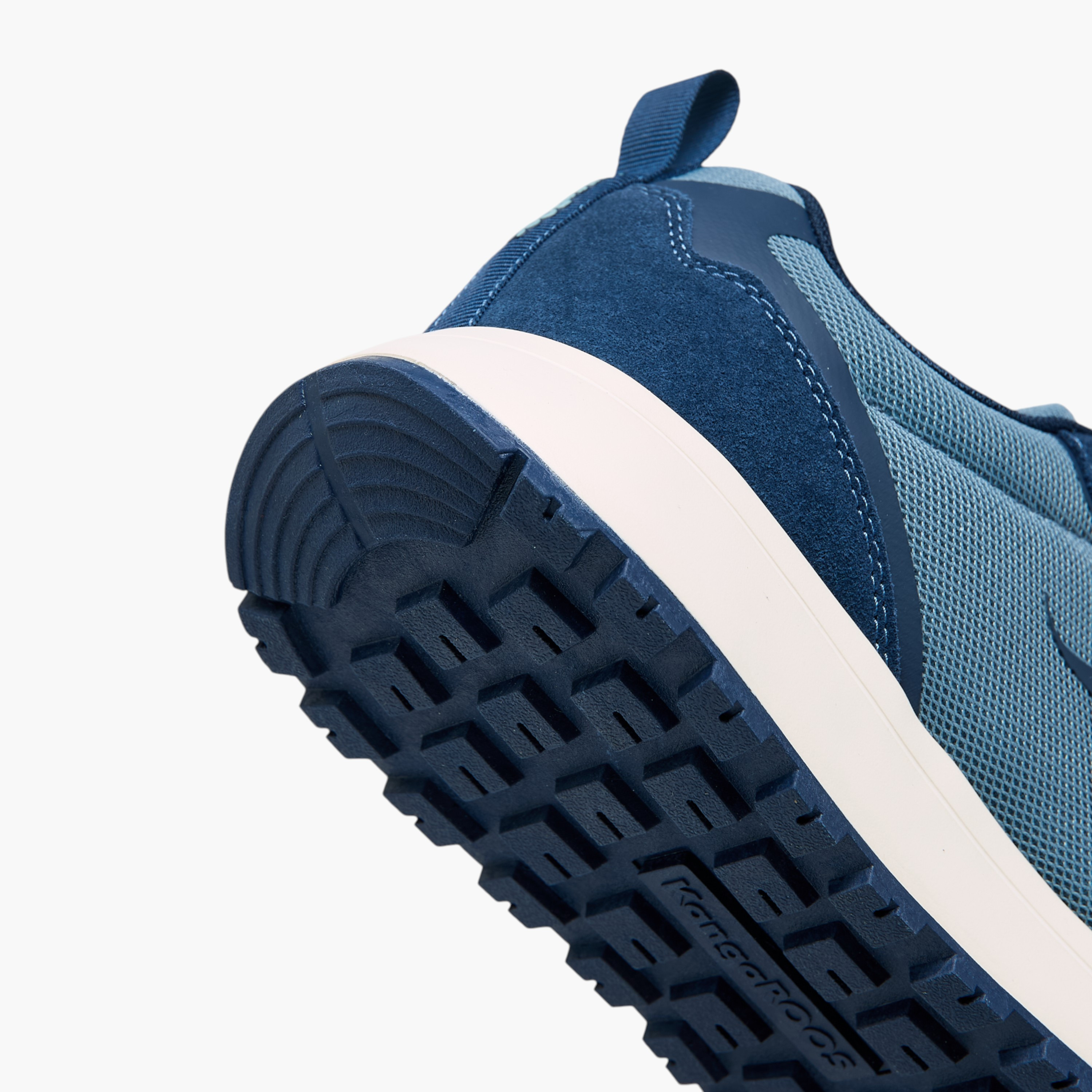 حذاء رياضي برباط إغلاق للرجال من كانجاروز-men-shoes-sports-image-5