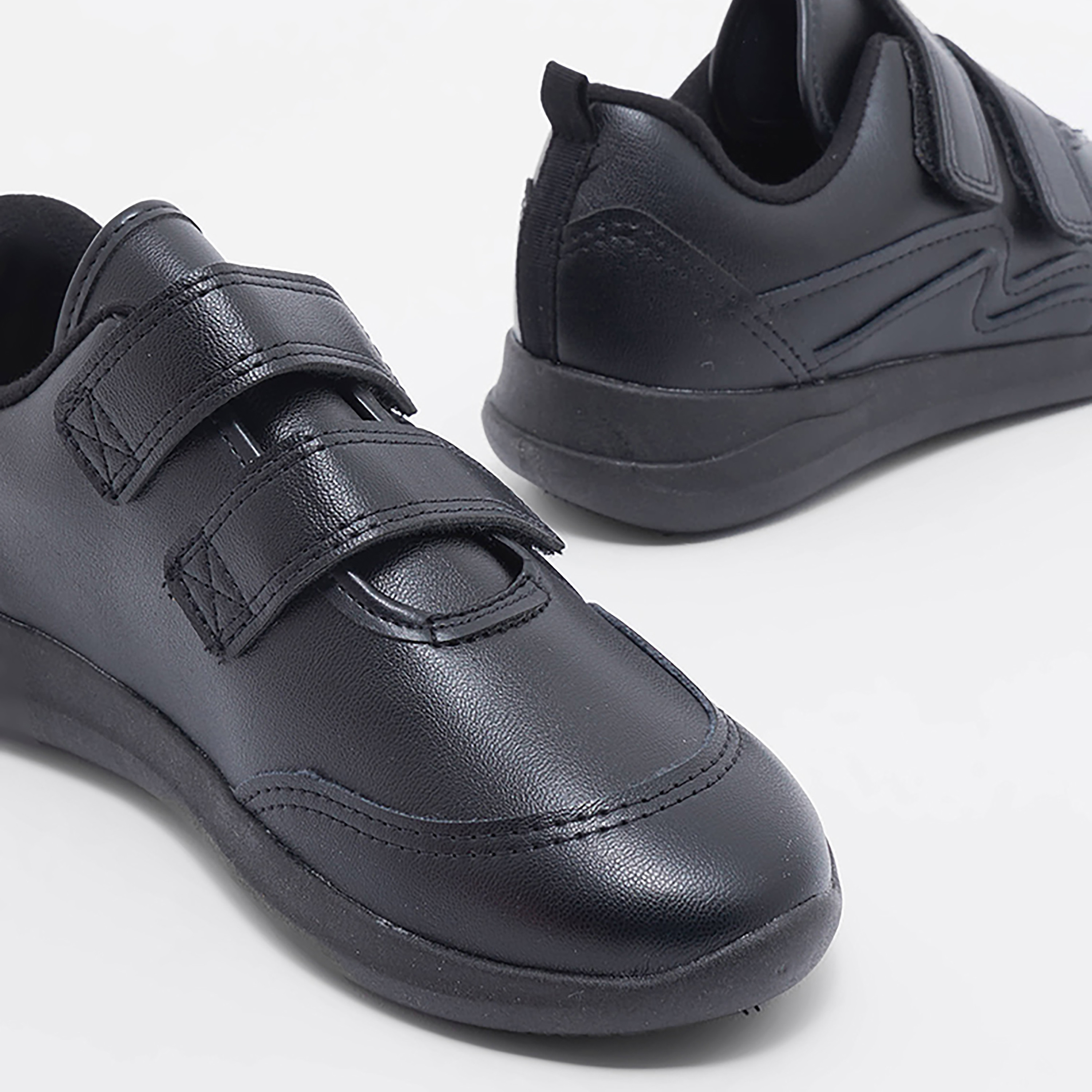2503-335-9569 | حذاء رياضي للأطفال من مولكينها مع مزود بشريط فيلكرو-girls-shoes-sneakers-image-4
